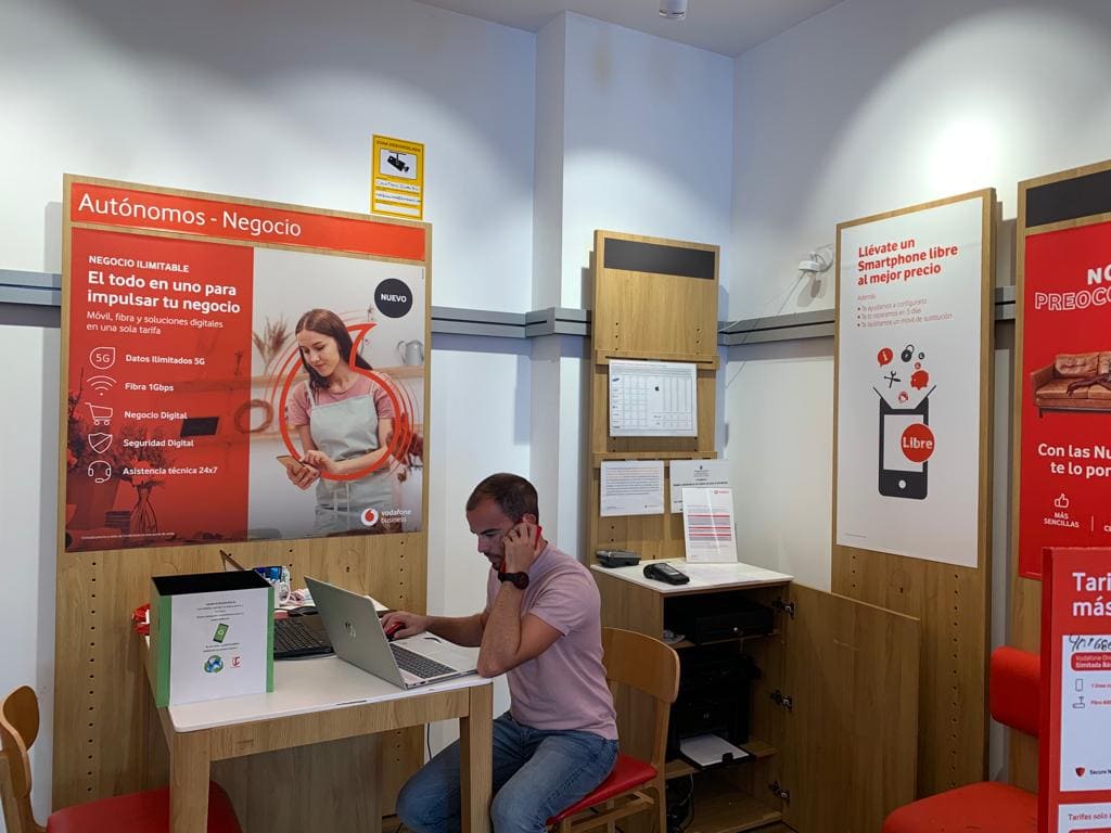 Vodafone San Isidro Granadilla foto