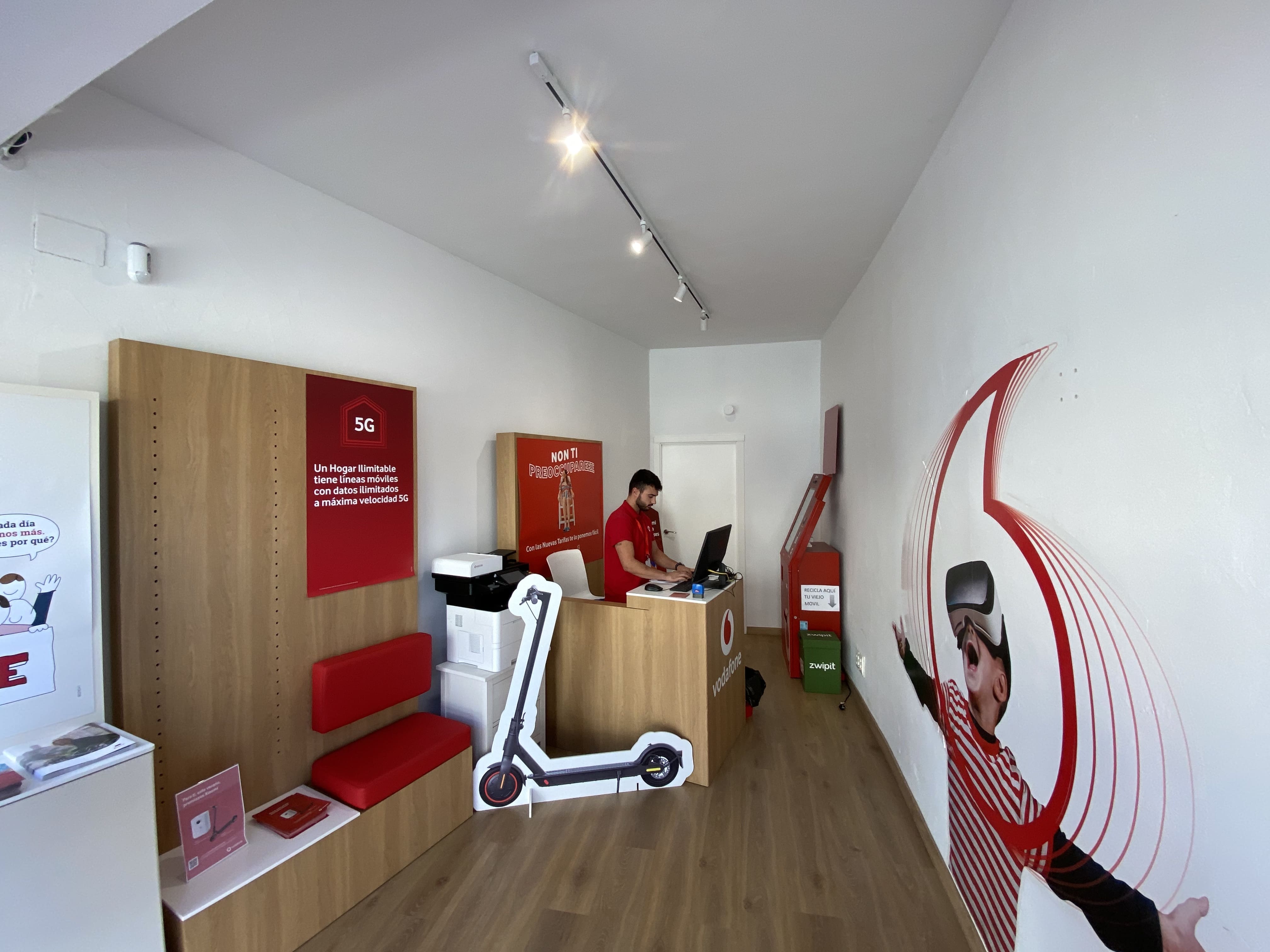 Vodafone Alcazar San Juan foto