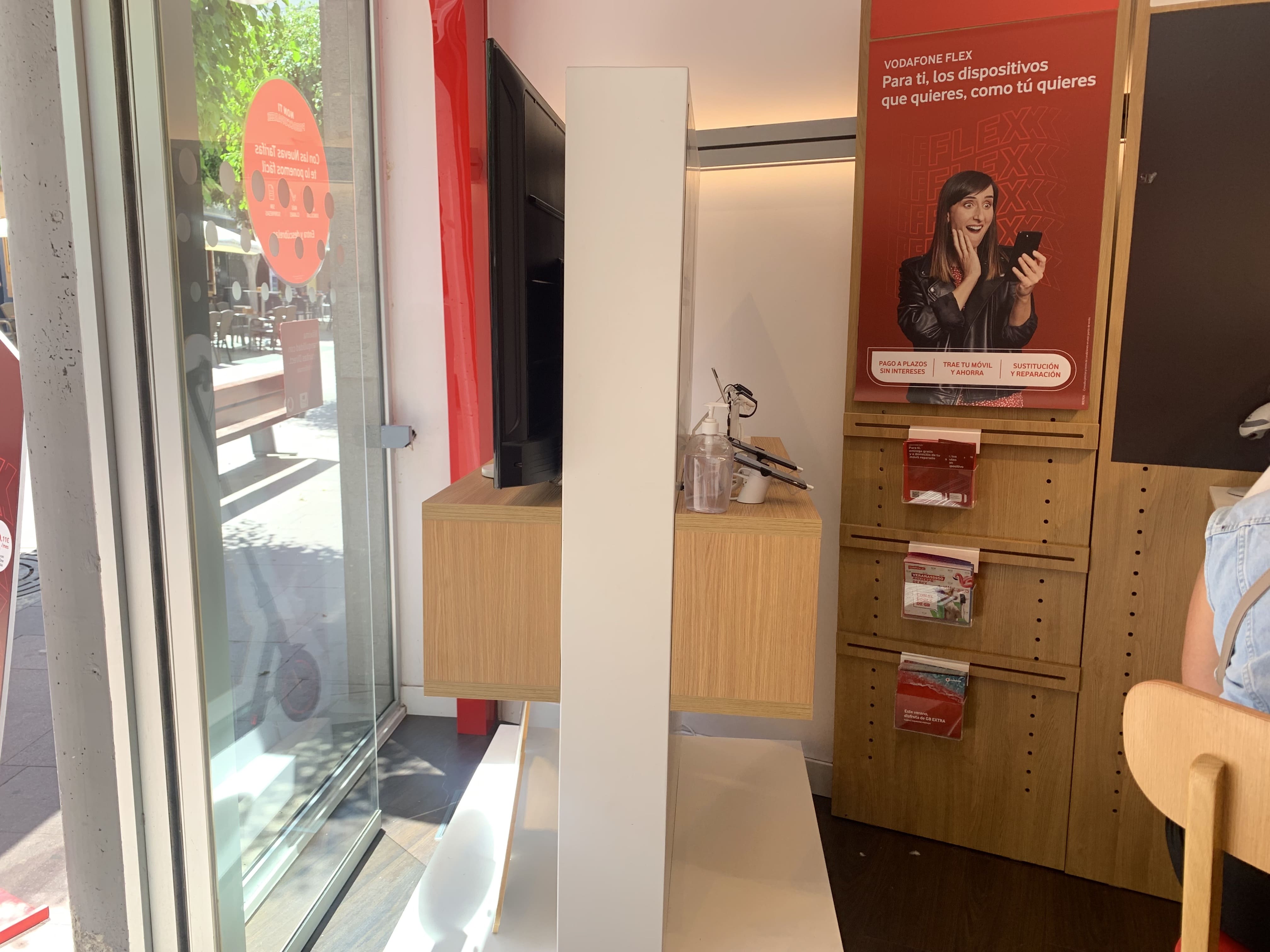 Vodafone Telde - Constitución foto