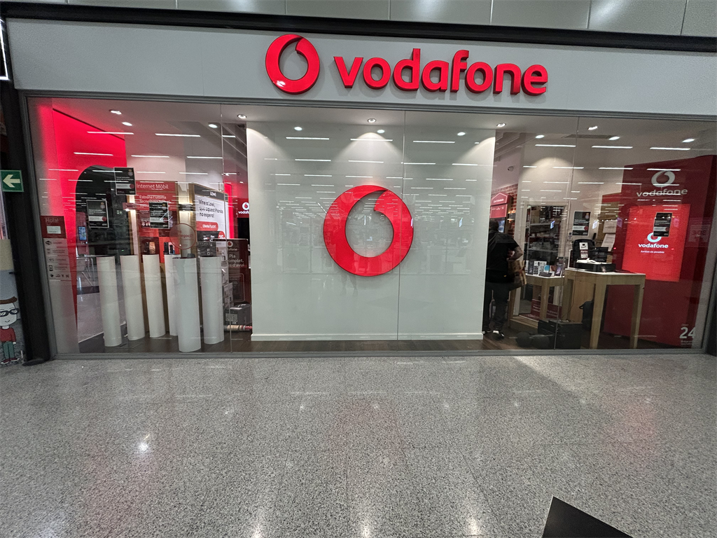 Vodafone Mataro - CC Mataro Parc