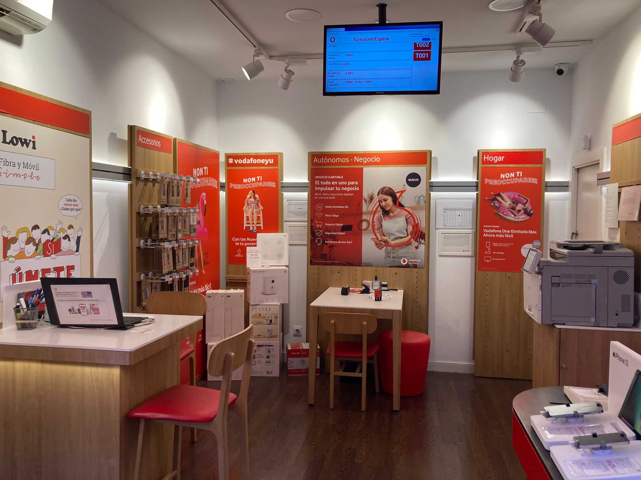 Vodafone Iruña foto