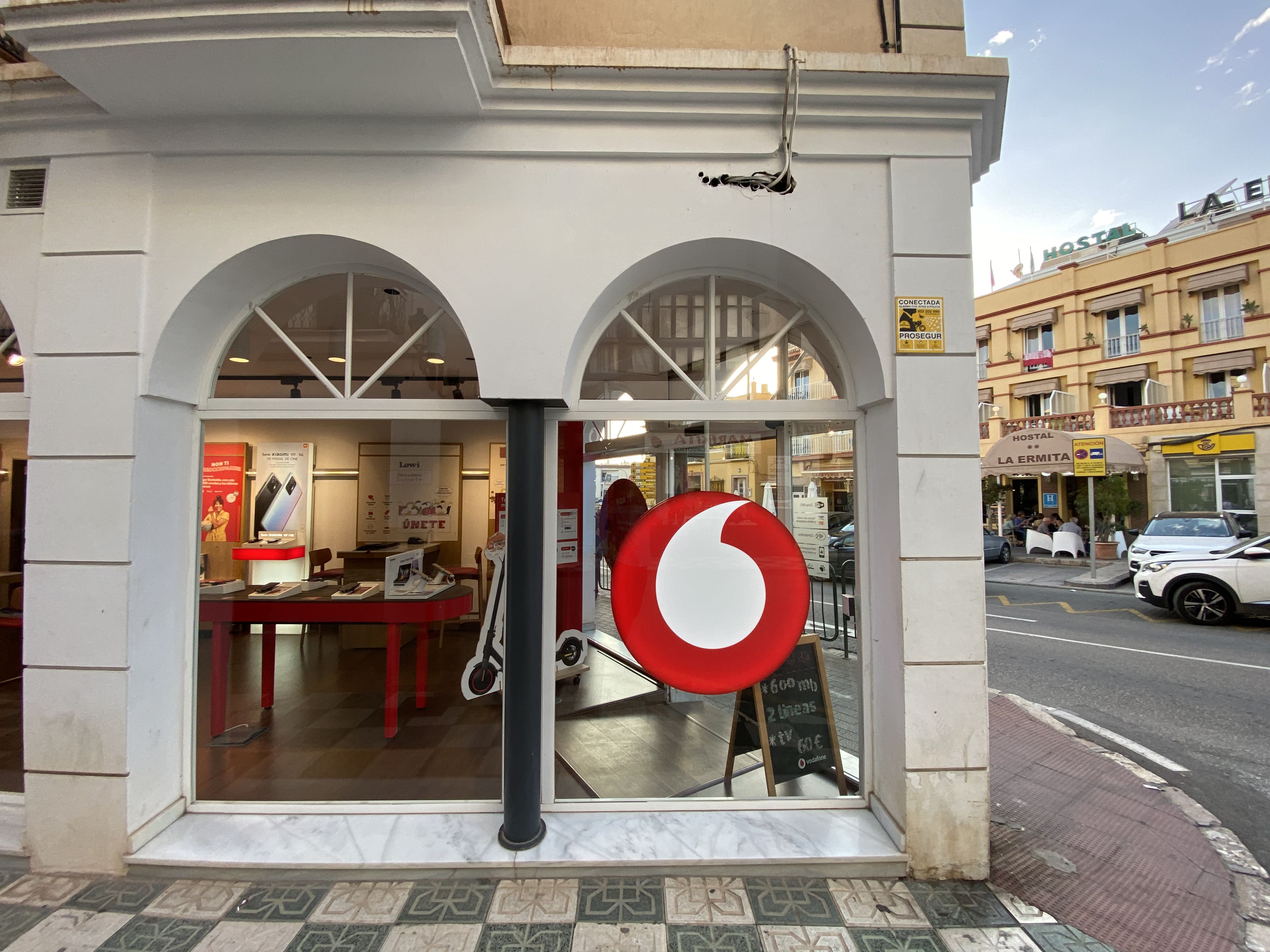 Vodafone Nerja foto