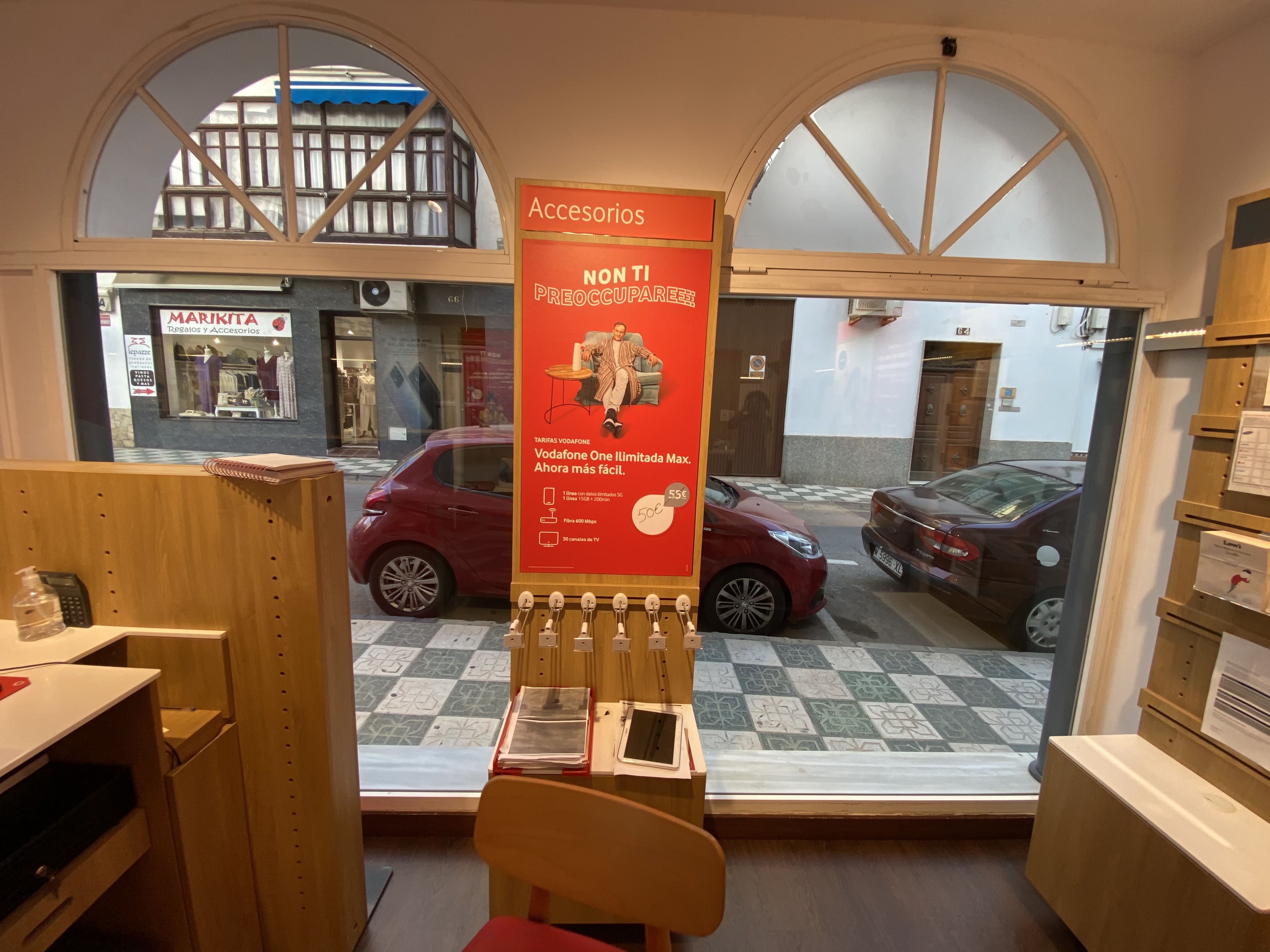 Vodafone Nerja foto