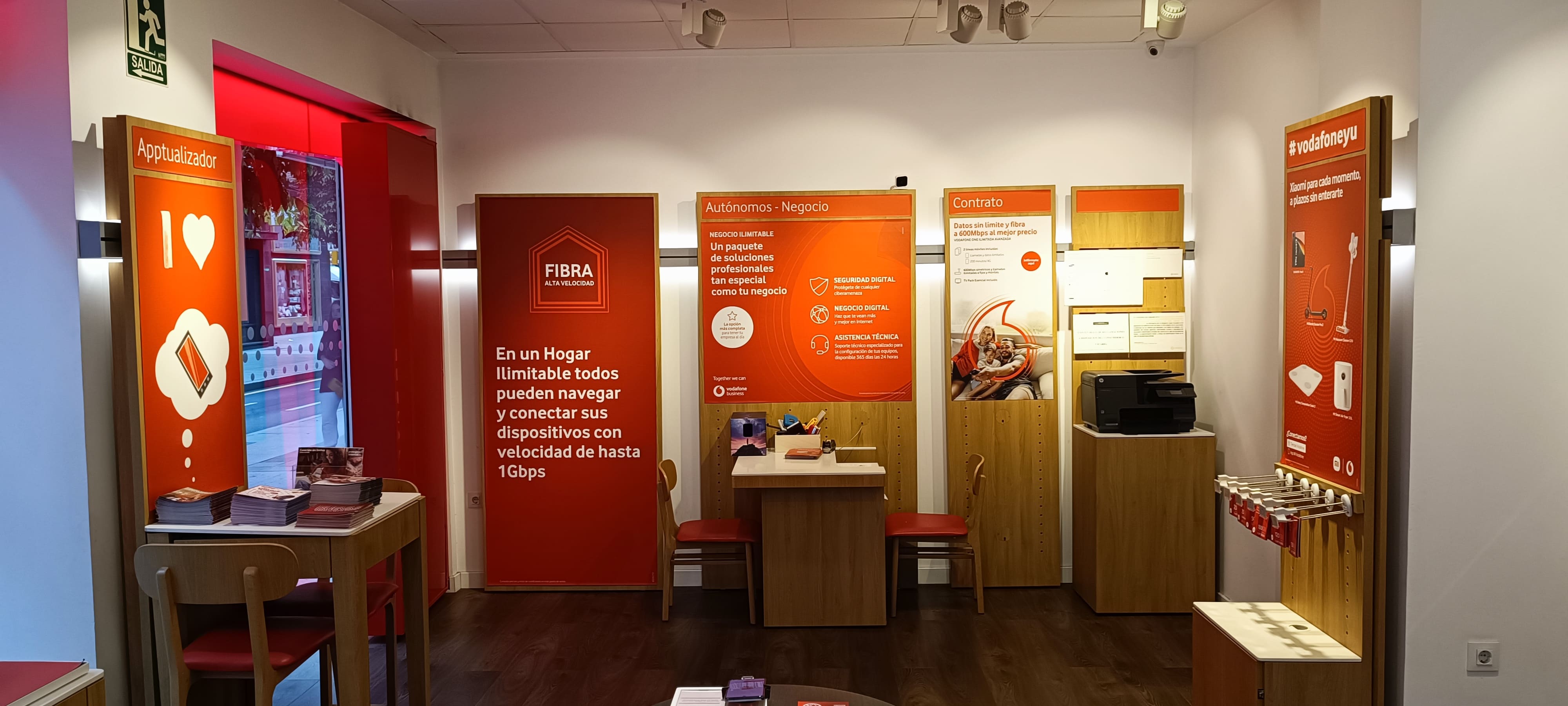 Vodafone Gijon - Uruguay foto