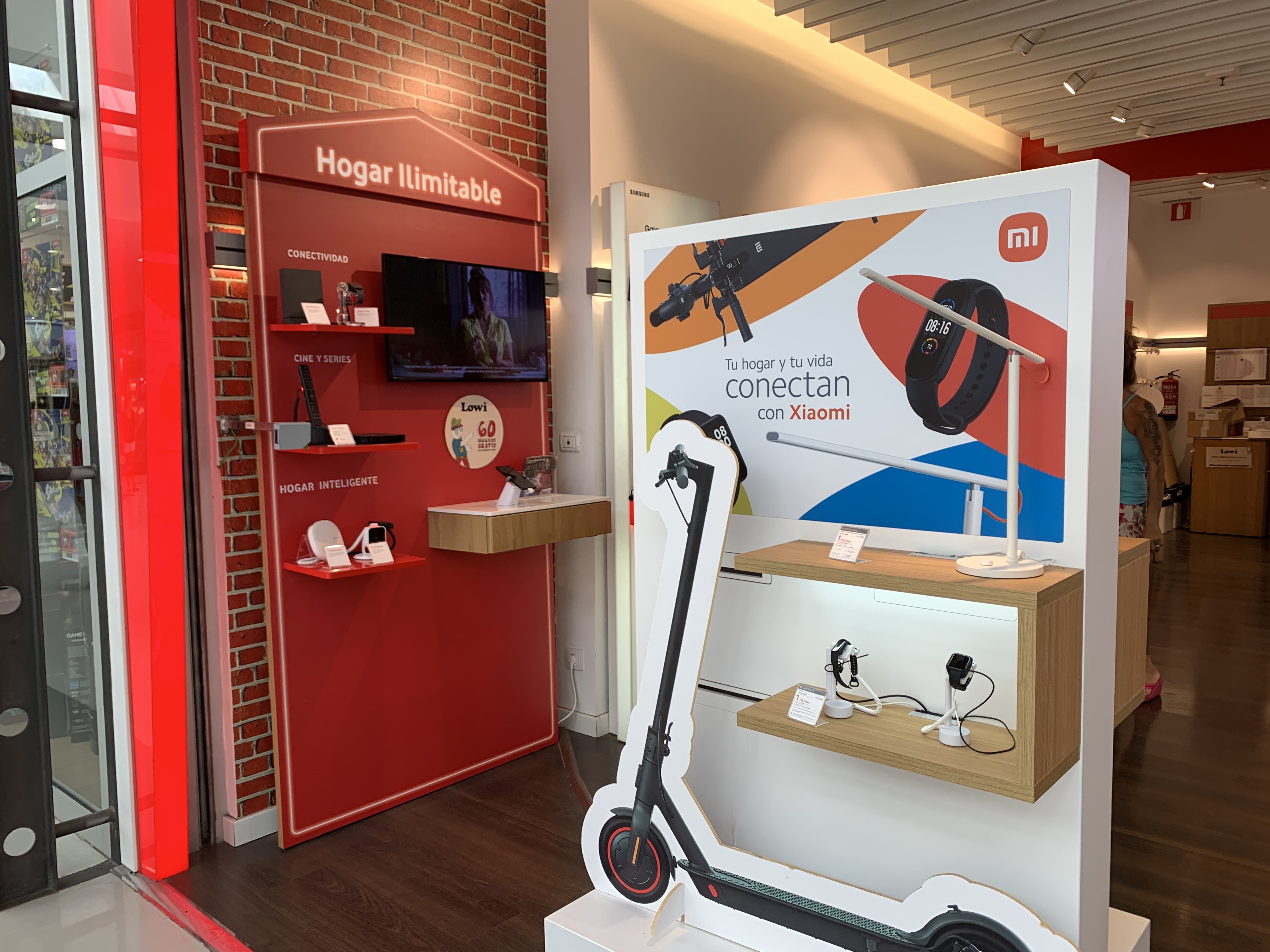 Vodafone Atlántico Vecindario foto
