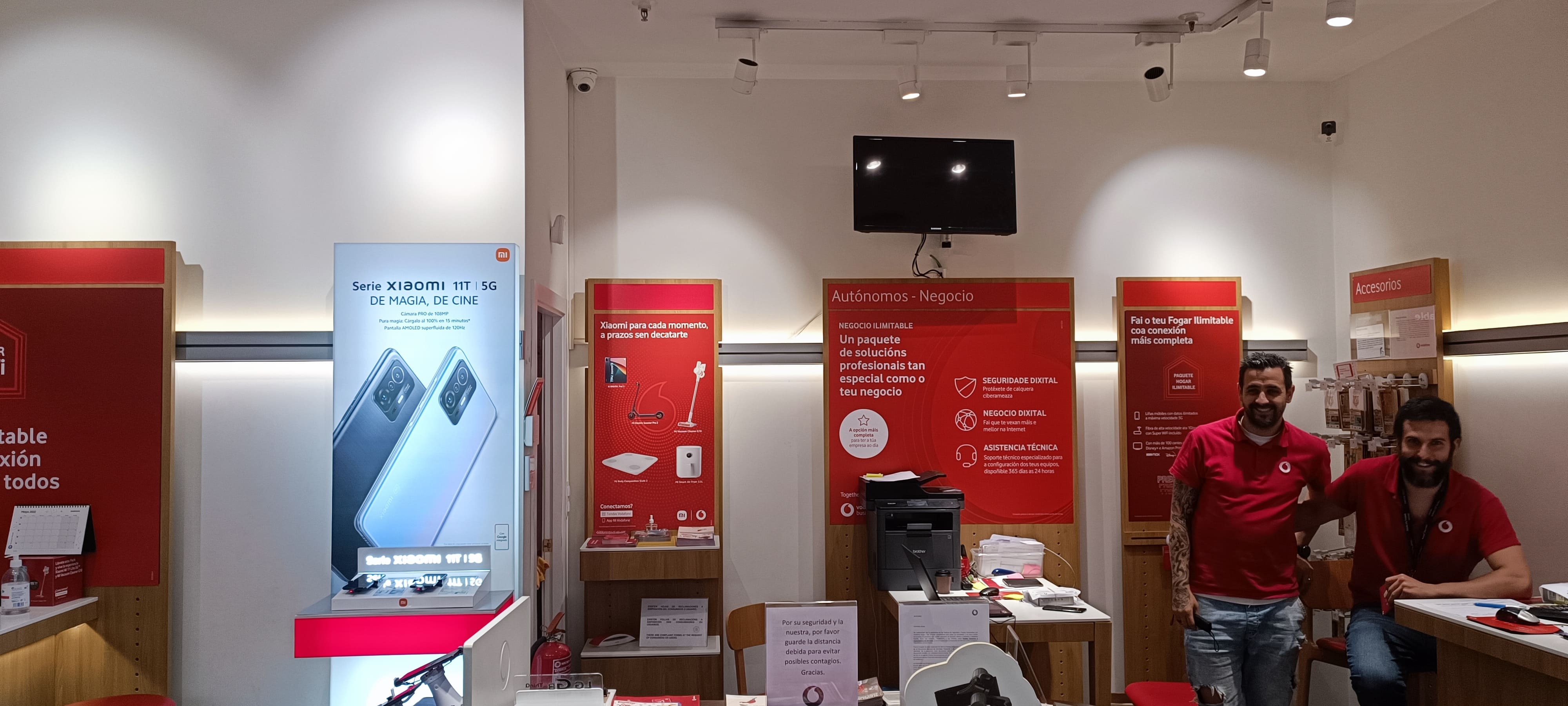 Vodafone Vigo - Travesia de Vigo foto
