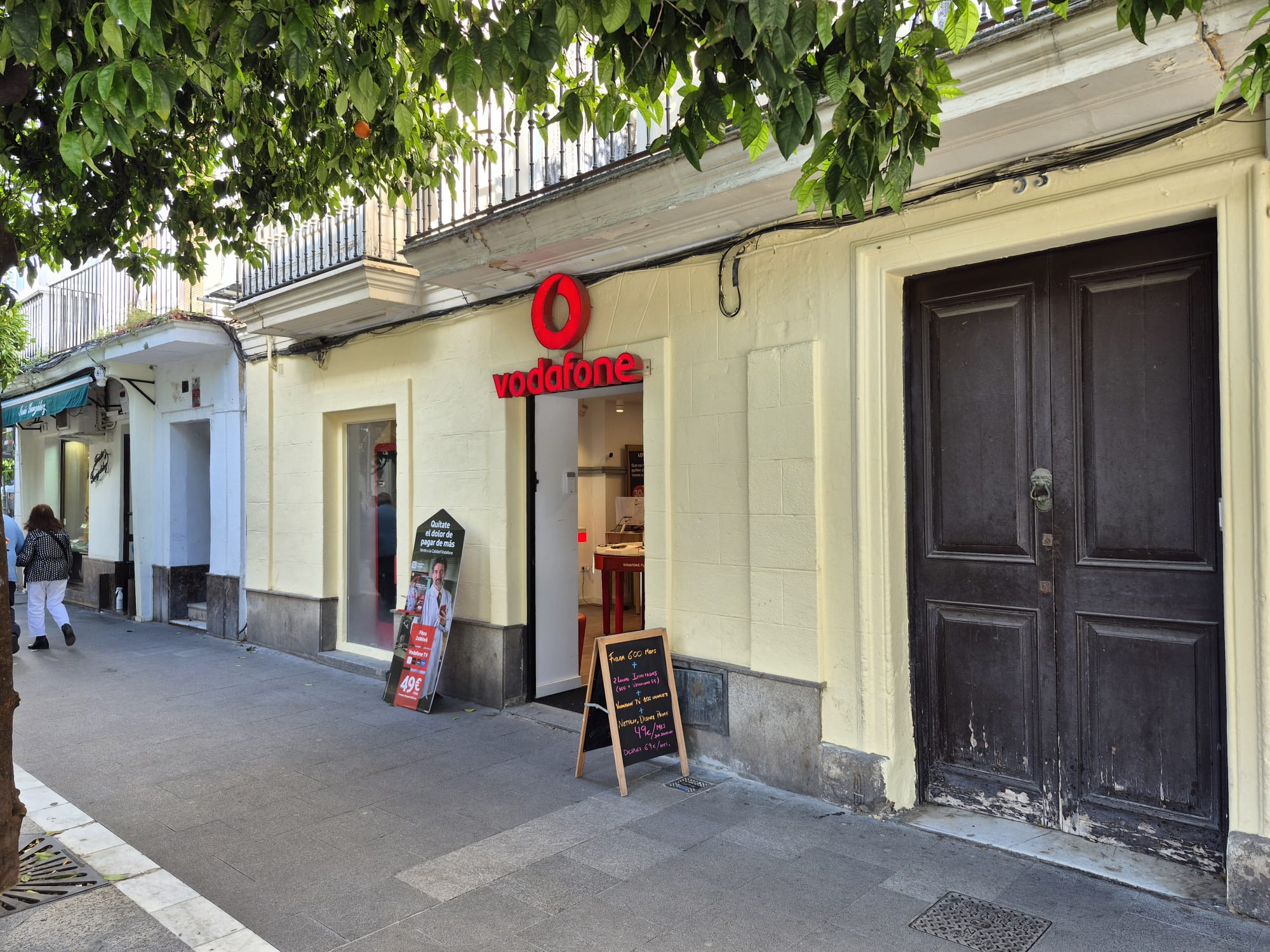 Vodafone Jerez de la Frontera - Larga foto