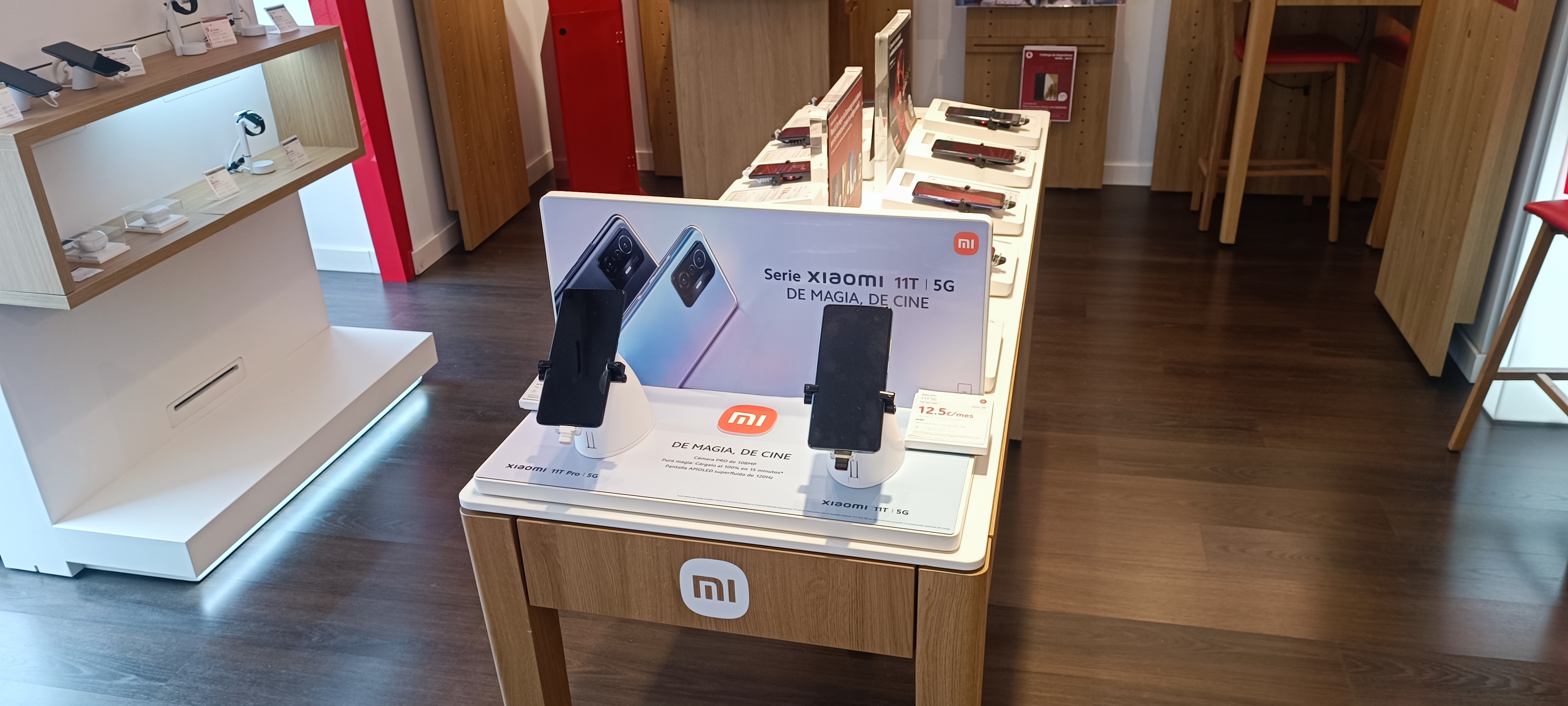Vodafone Zafra - España foto