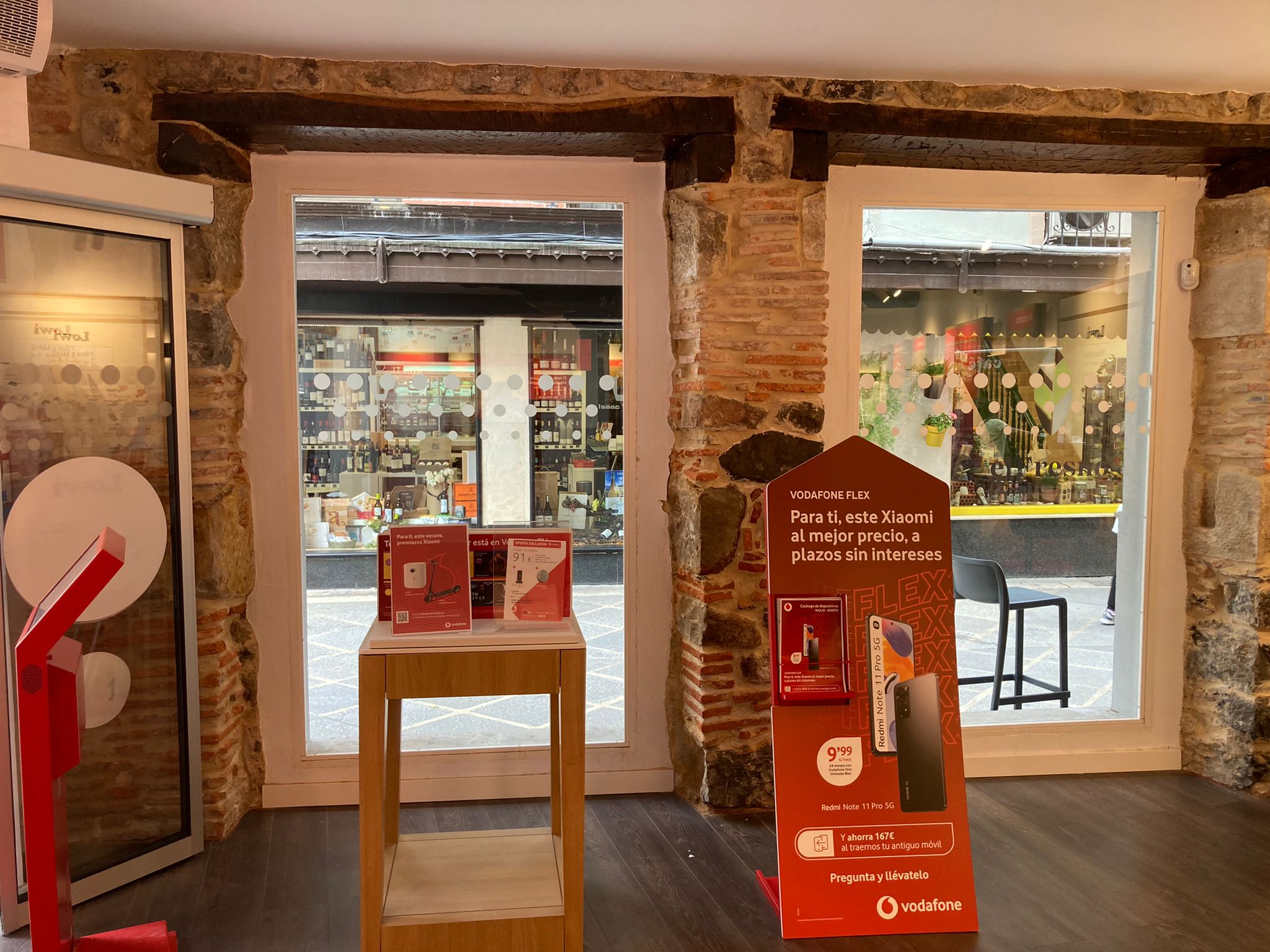 Vodafone Castro Urdiales foto