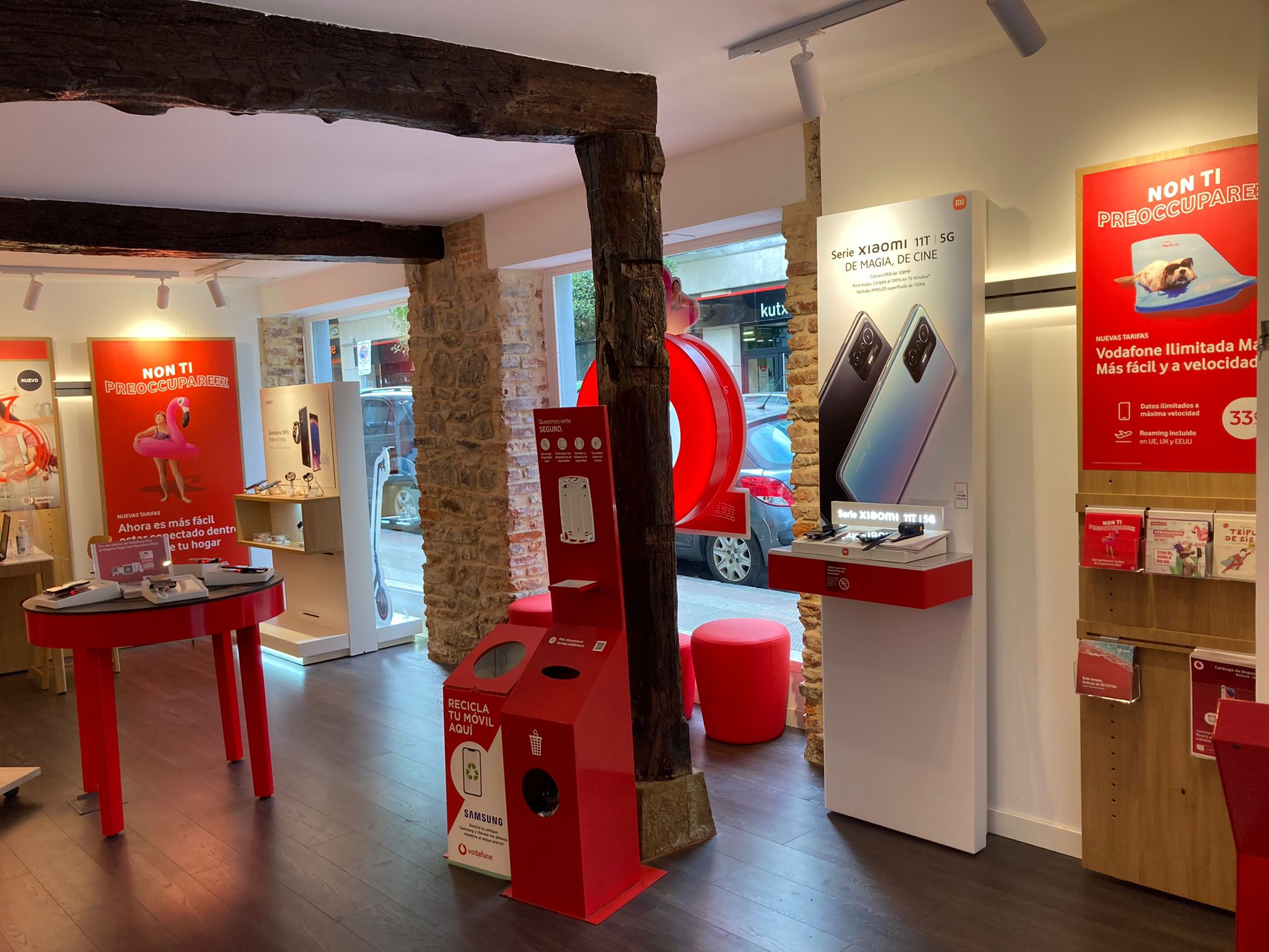 Vodafone Castro Urdiales foto