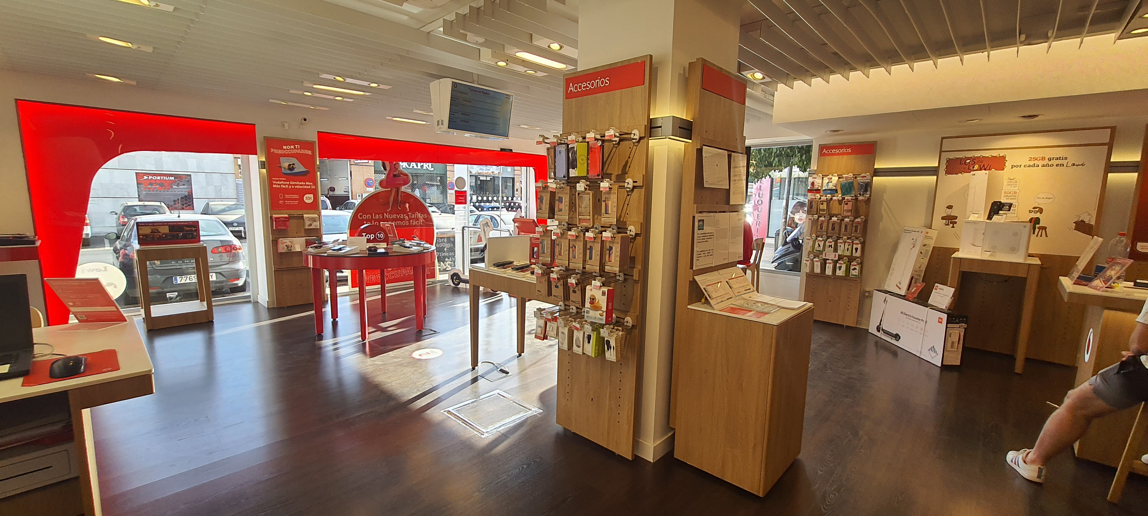 Vodafone San Jose de la Rinconada - Madrid foto