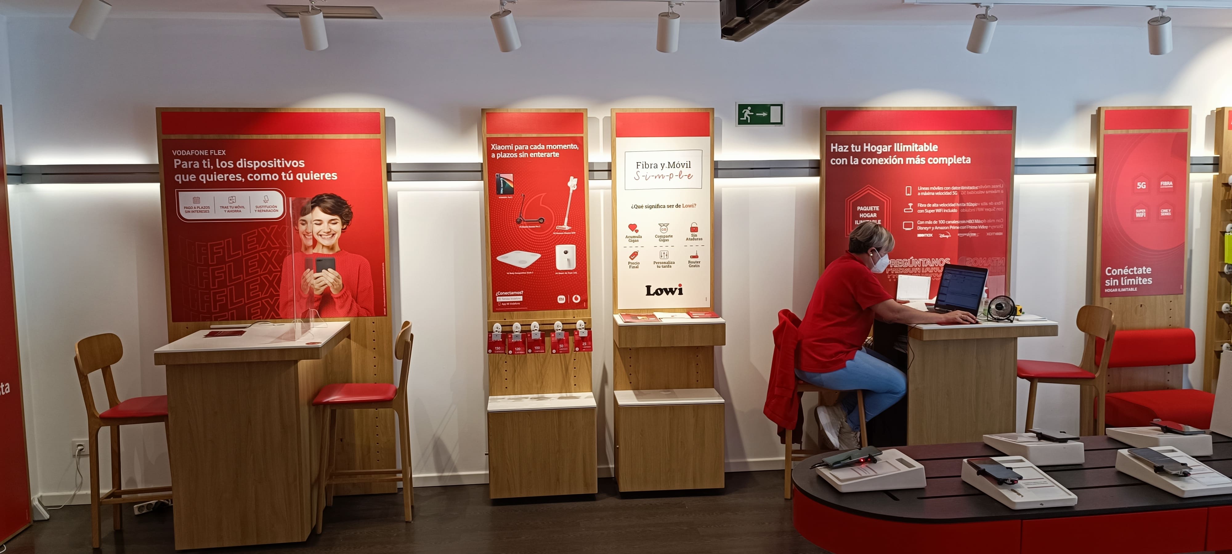Vodafone Mieres - Manuel Llaneza foto