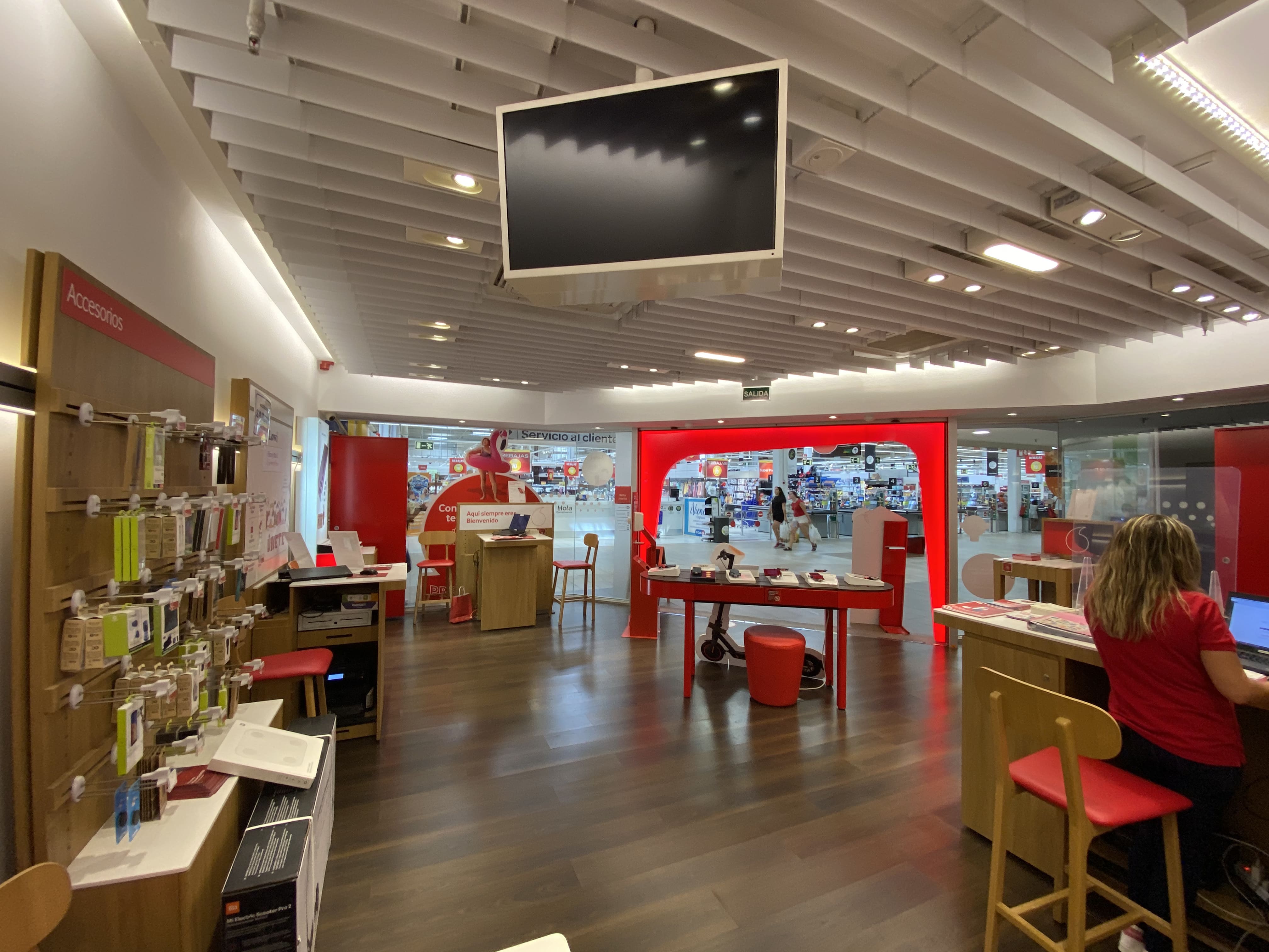 Vodafone Málaga - CC Alameda foto