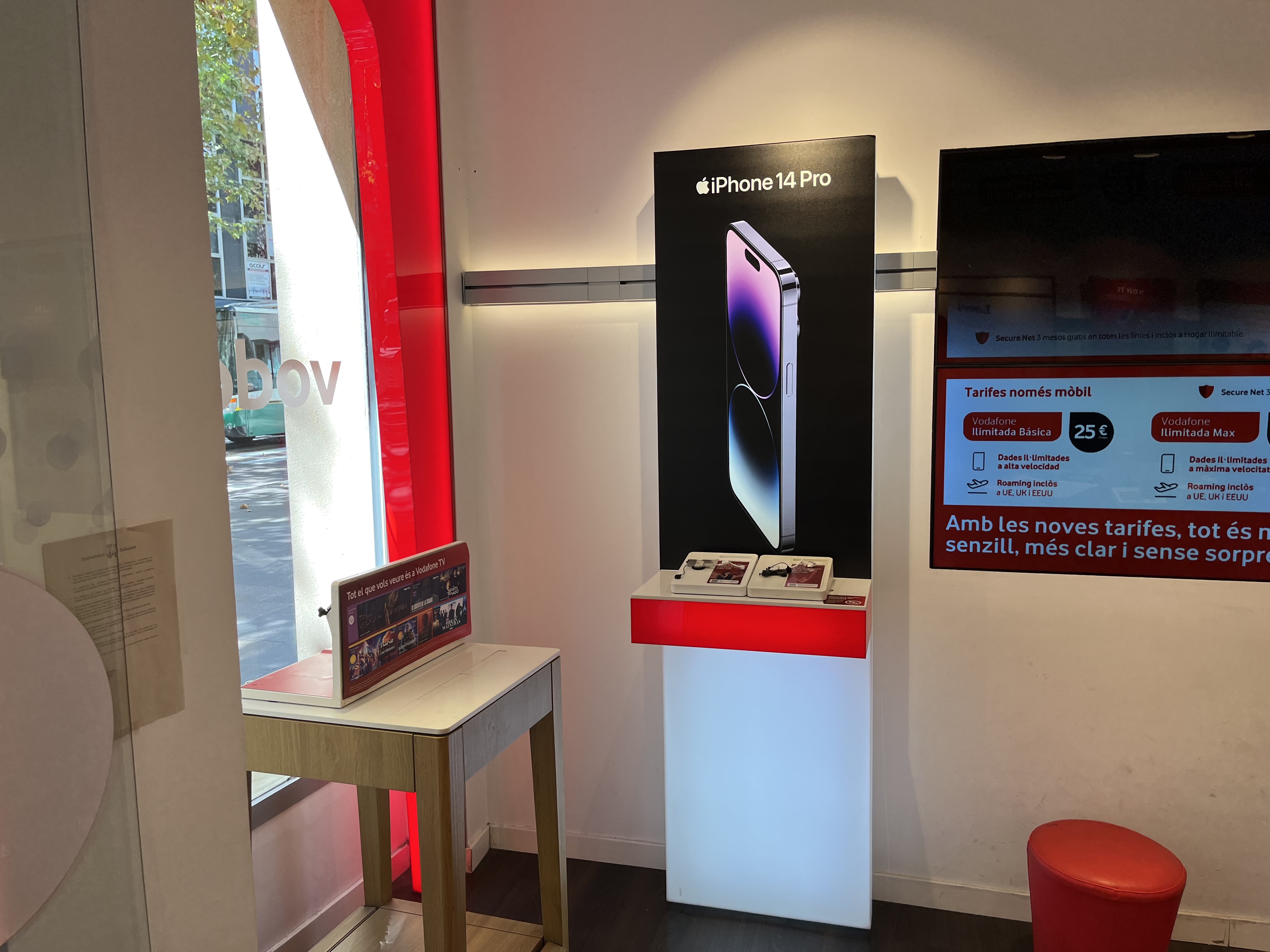 Vodafone Sabadell - Rambla foto