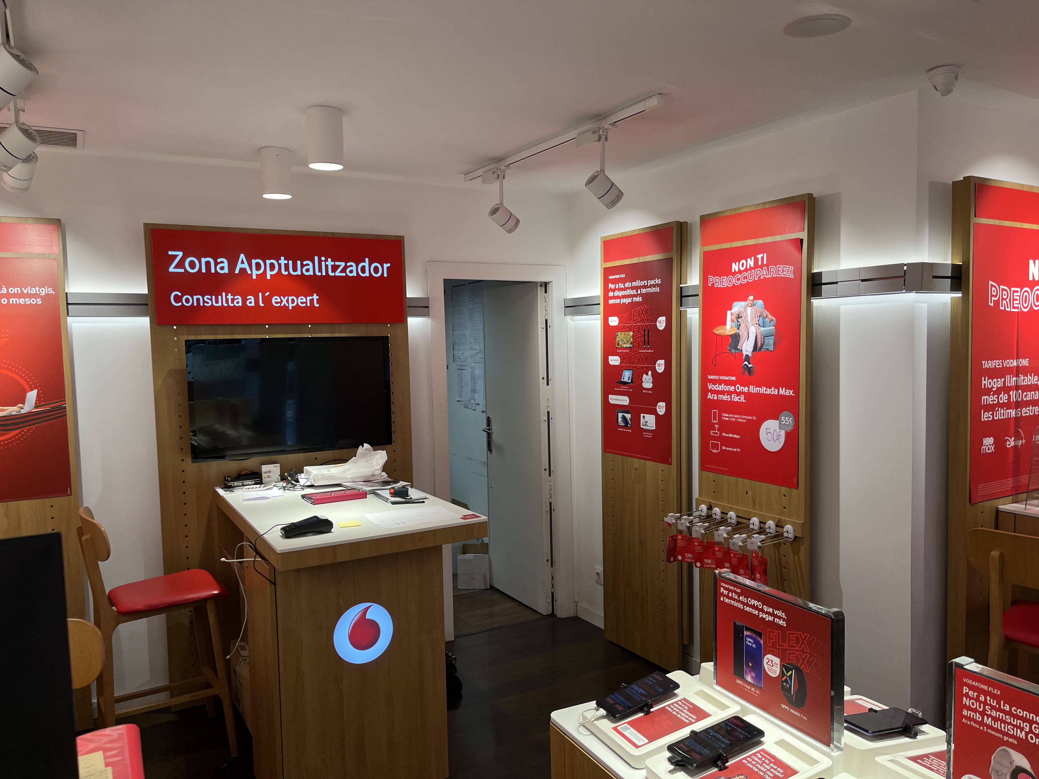 Vodafone Sabadell - Rambla foto