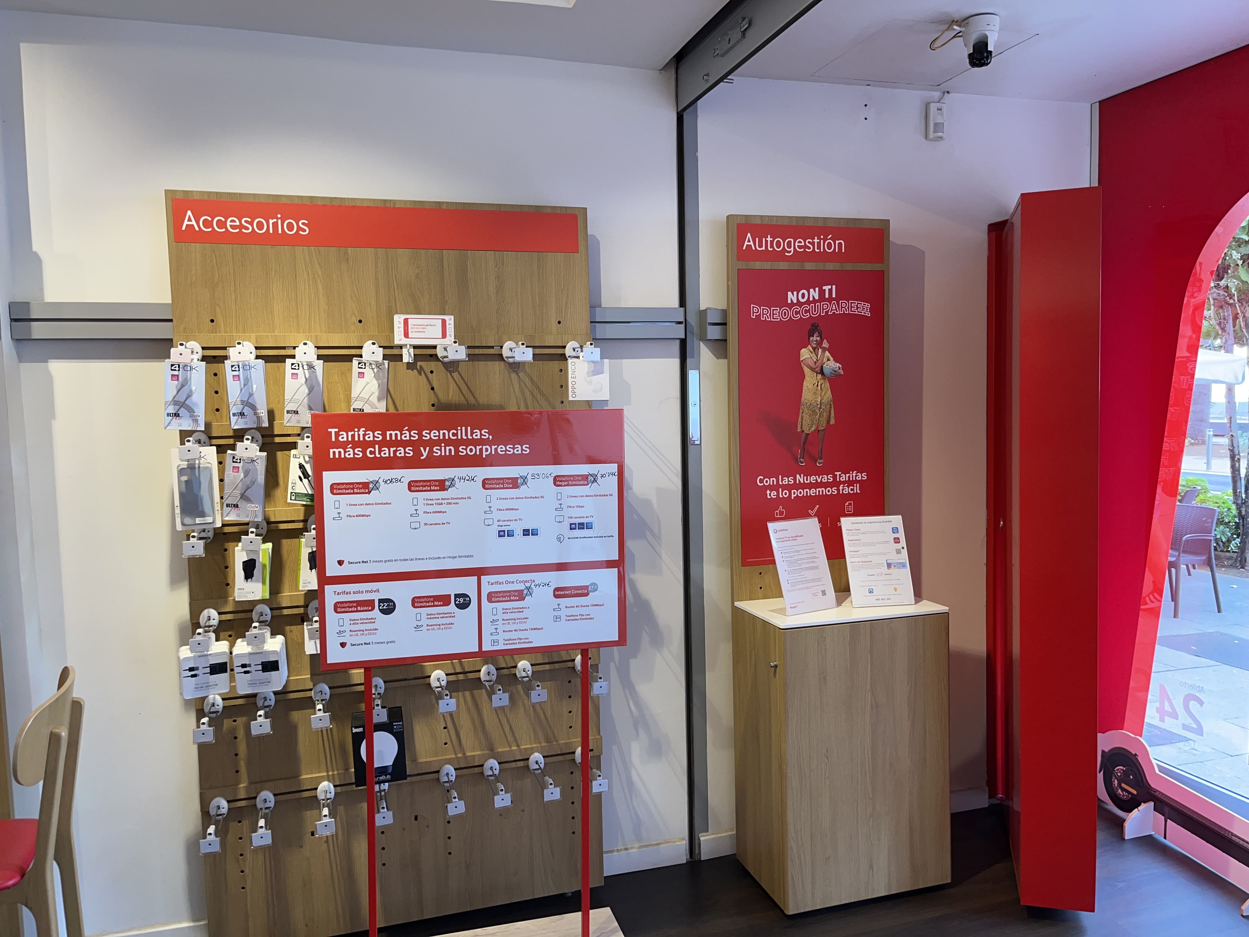 Vodafone Santa Cruz de la Palma - Avda Marítima foto