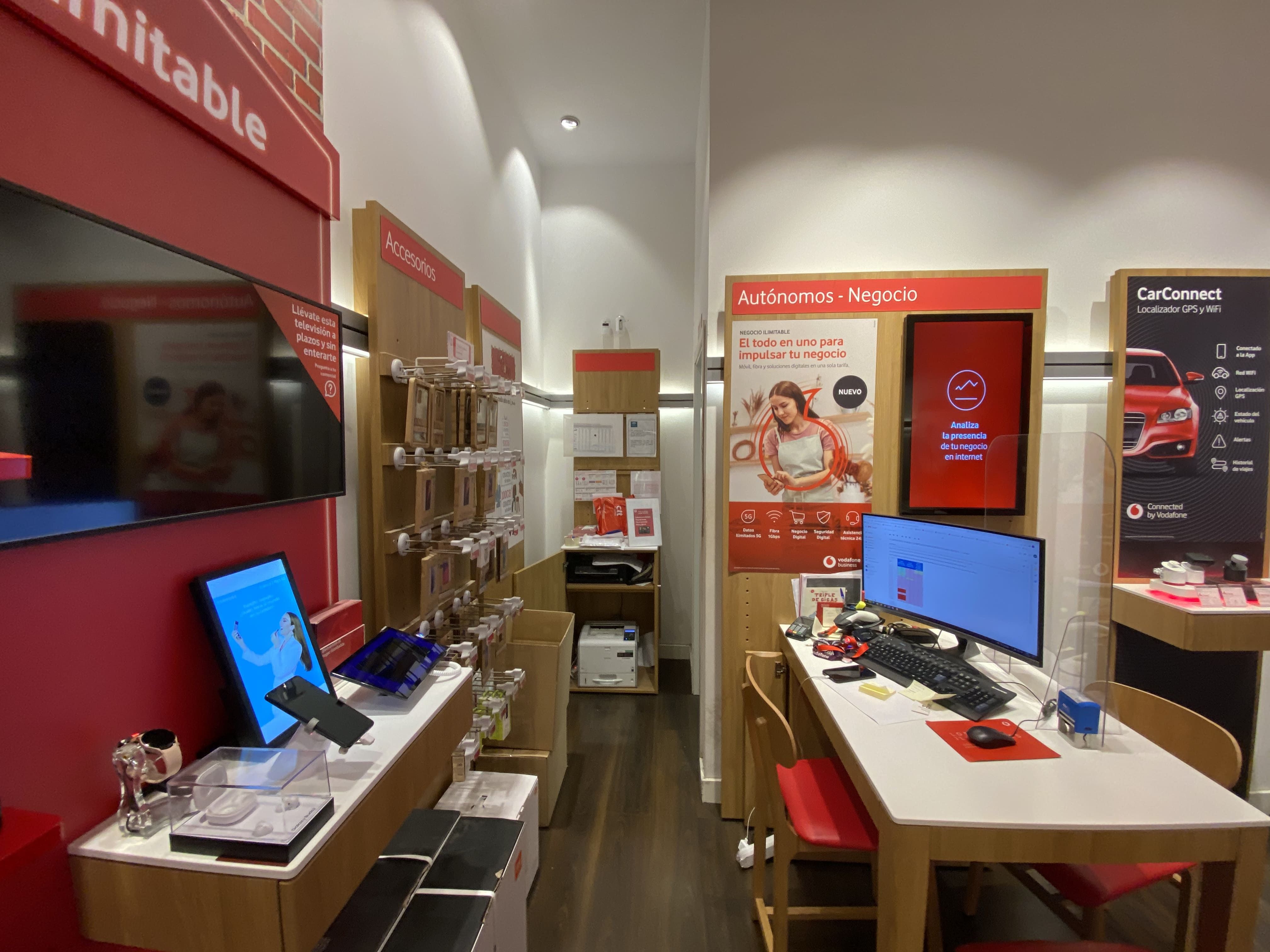 Vodafone Camas - CC Aljarafe foto