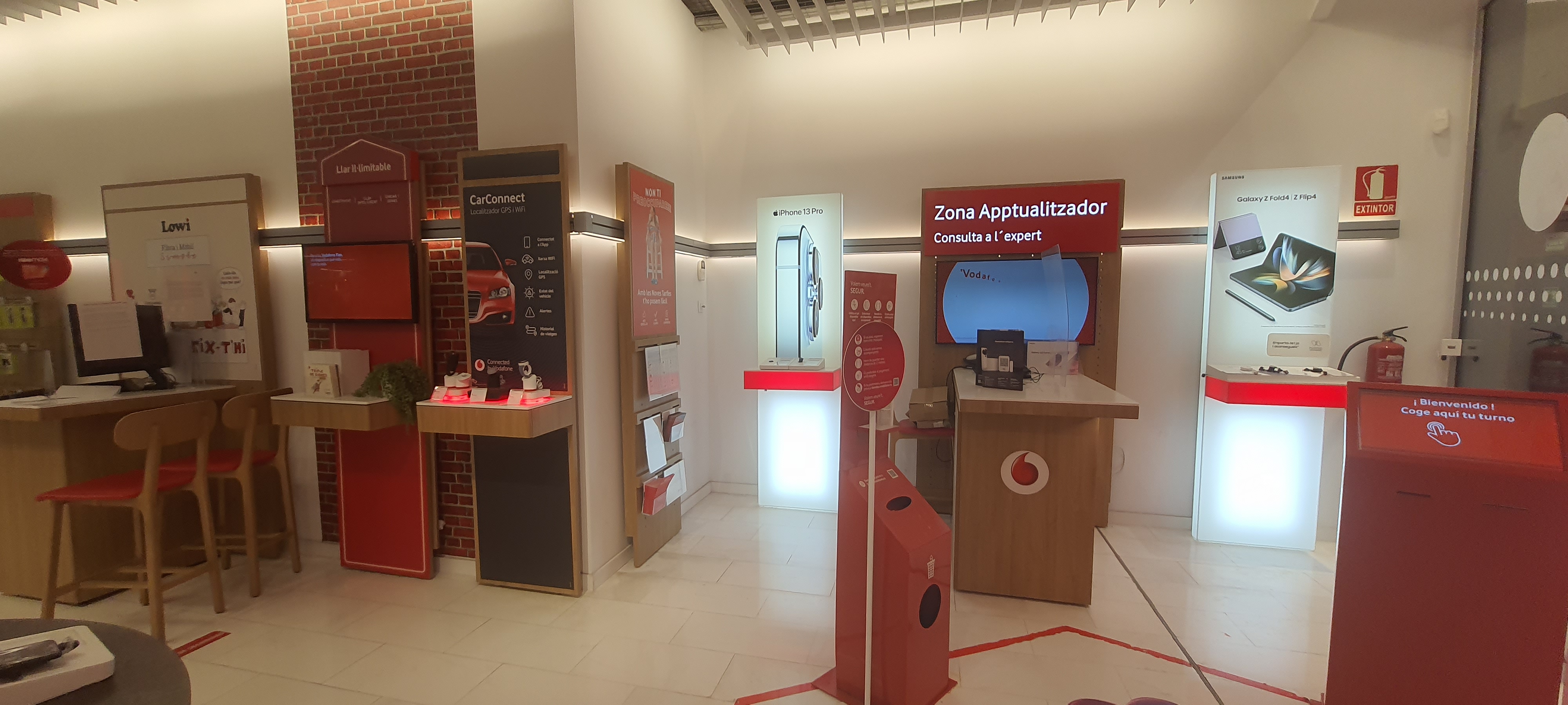 Vodafone Finestrelles foto