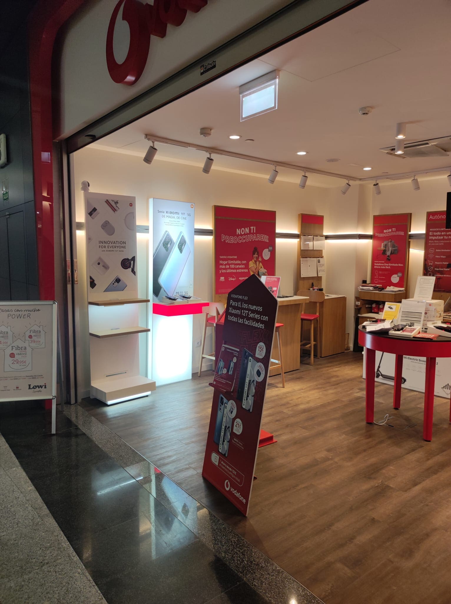 Vodafone Mairena del Aljarafe - CC Metromar foto