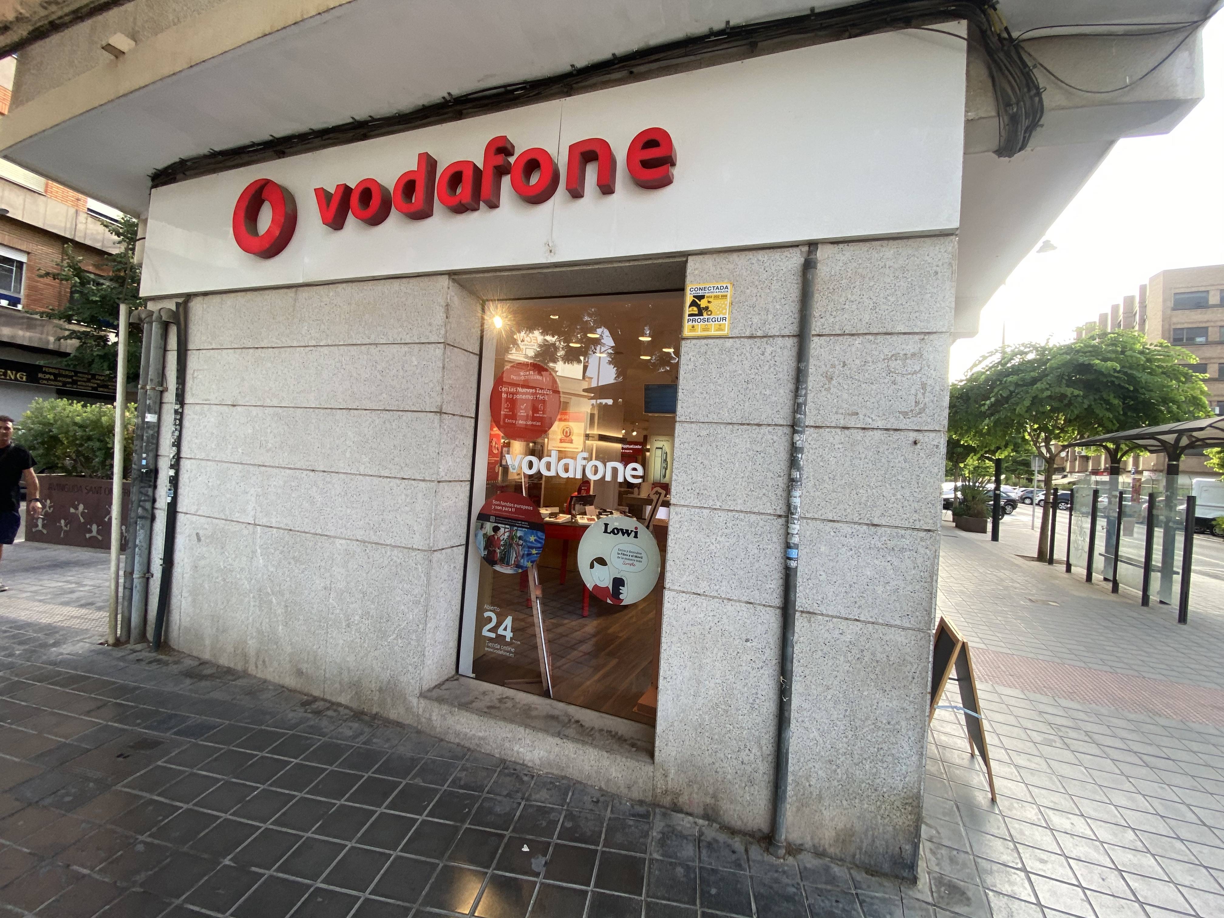 Vodafone Quart de Poblet - Trafalgar foto