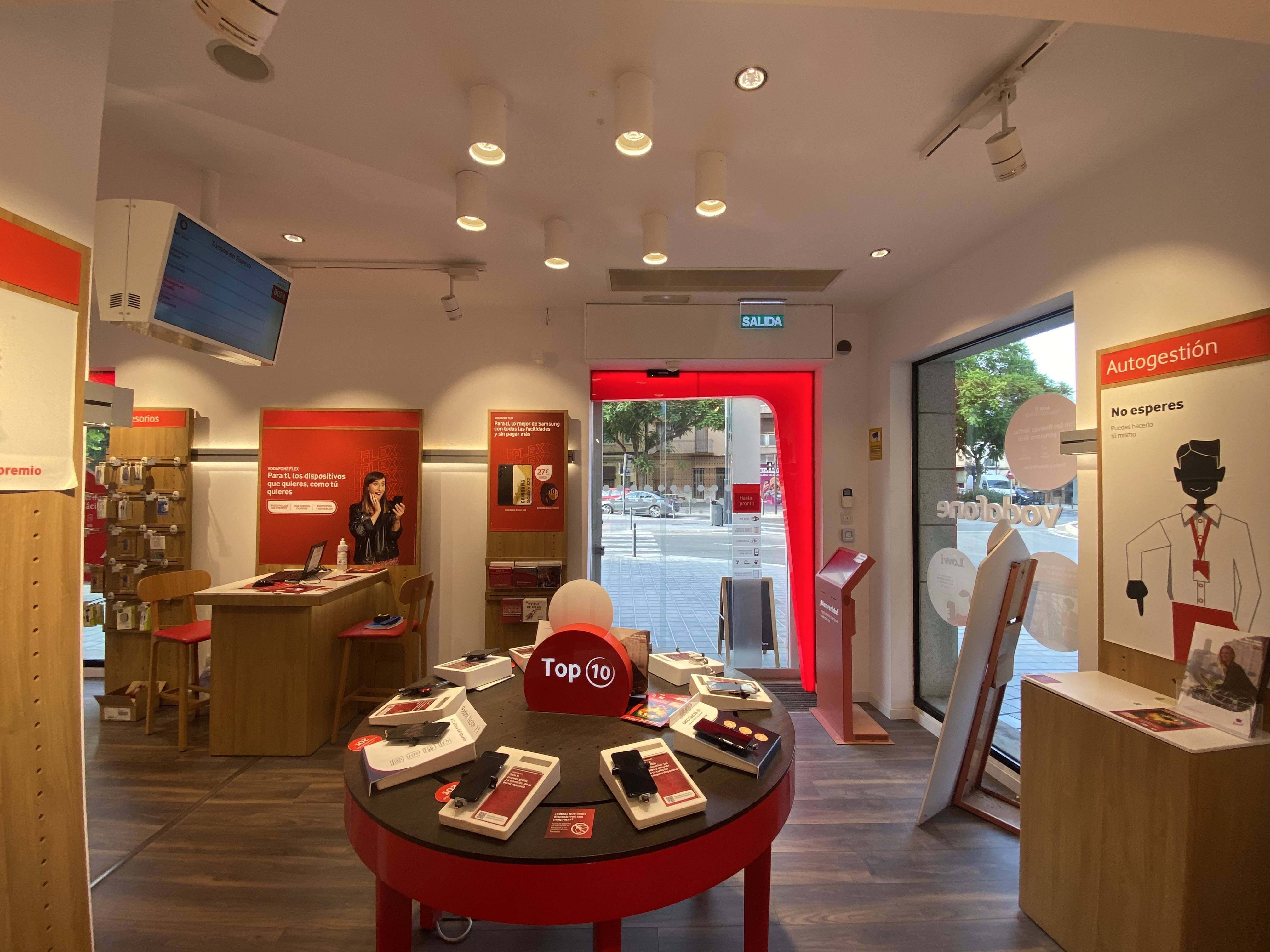 Vodafone Quart de Poblet - Trafalgar foto