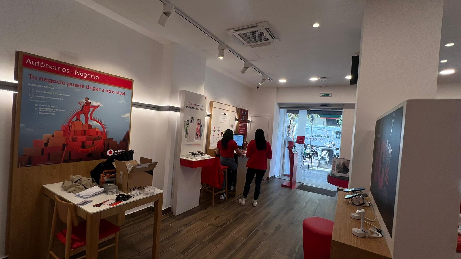 Vodafone Valencia - Almirante Cadarso foto