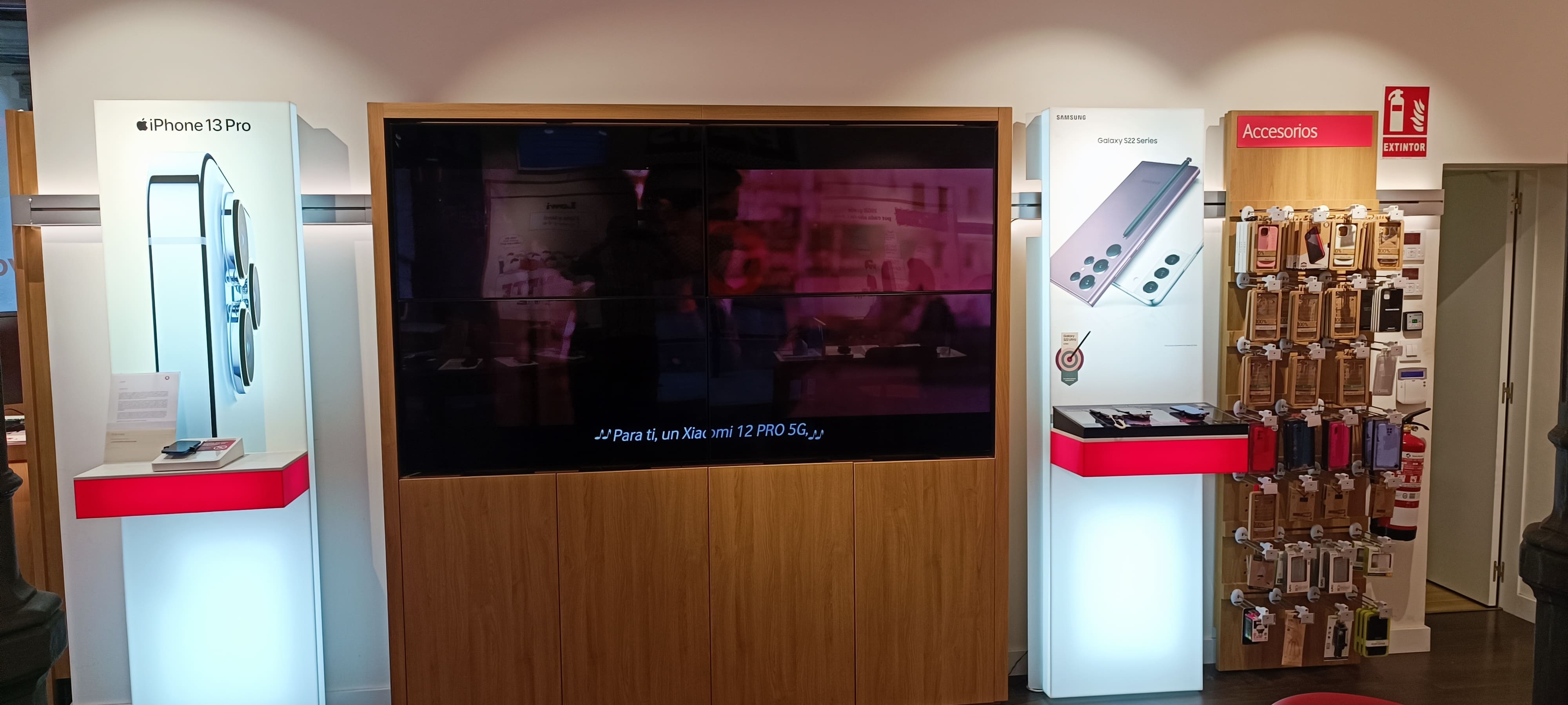 Vodafone Gijón - Los Moros foto