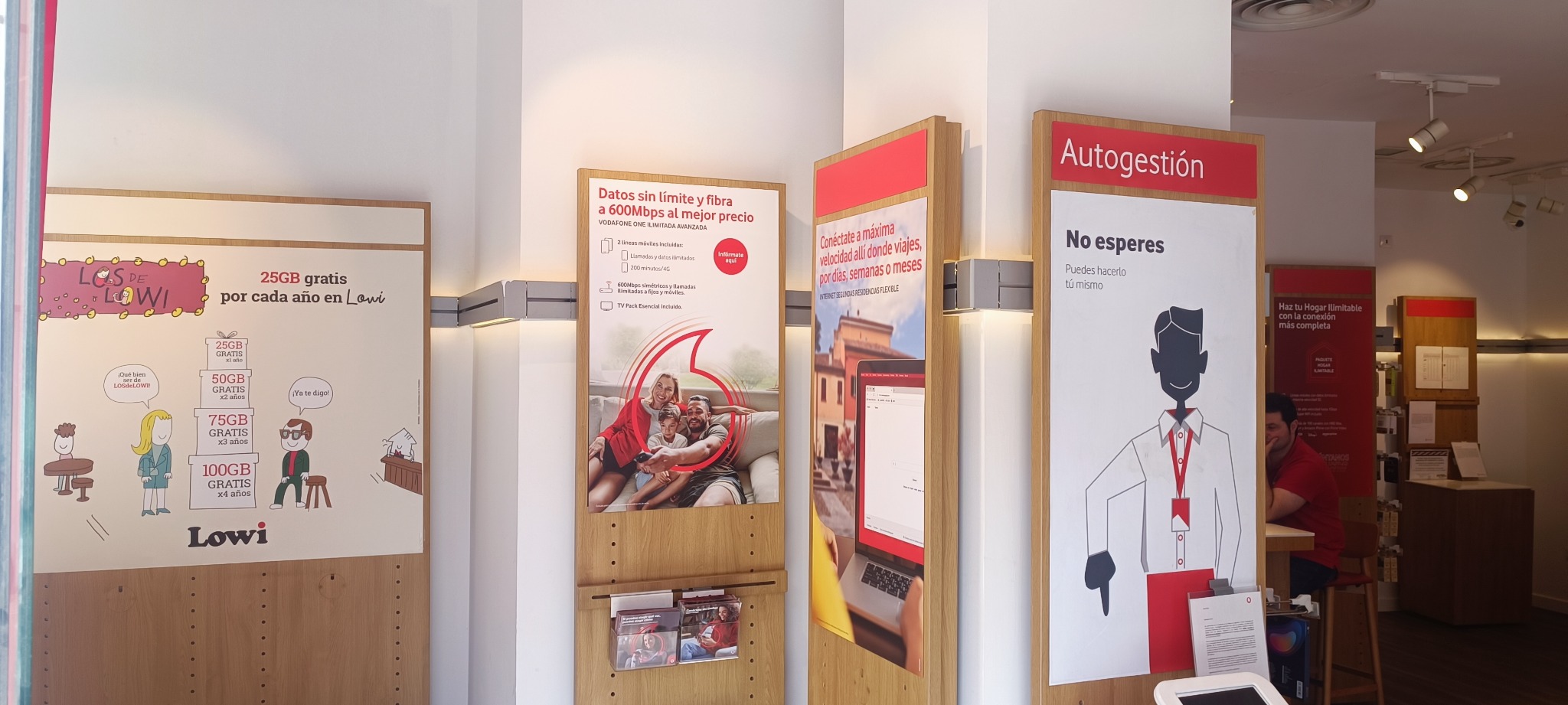 Vodafone Avenida de Madrid foto