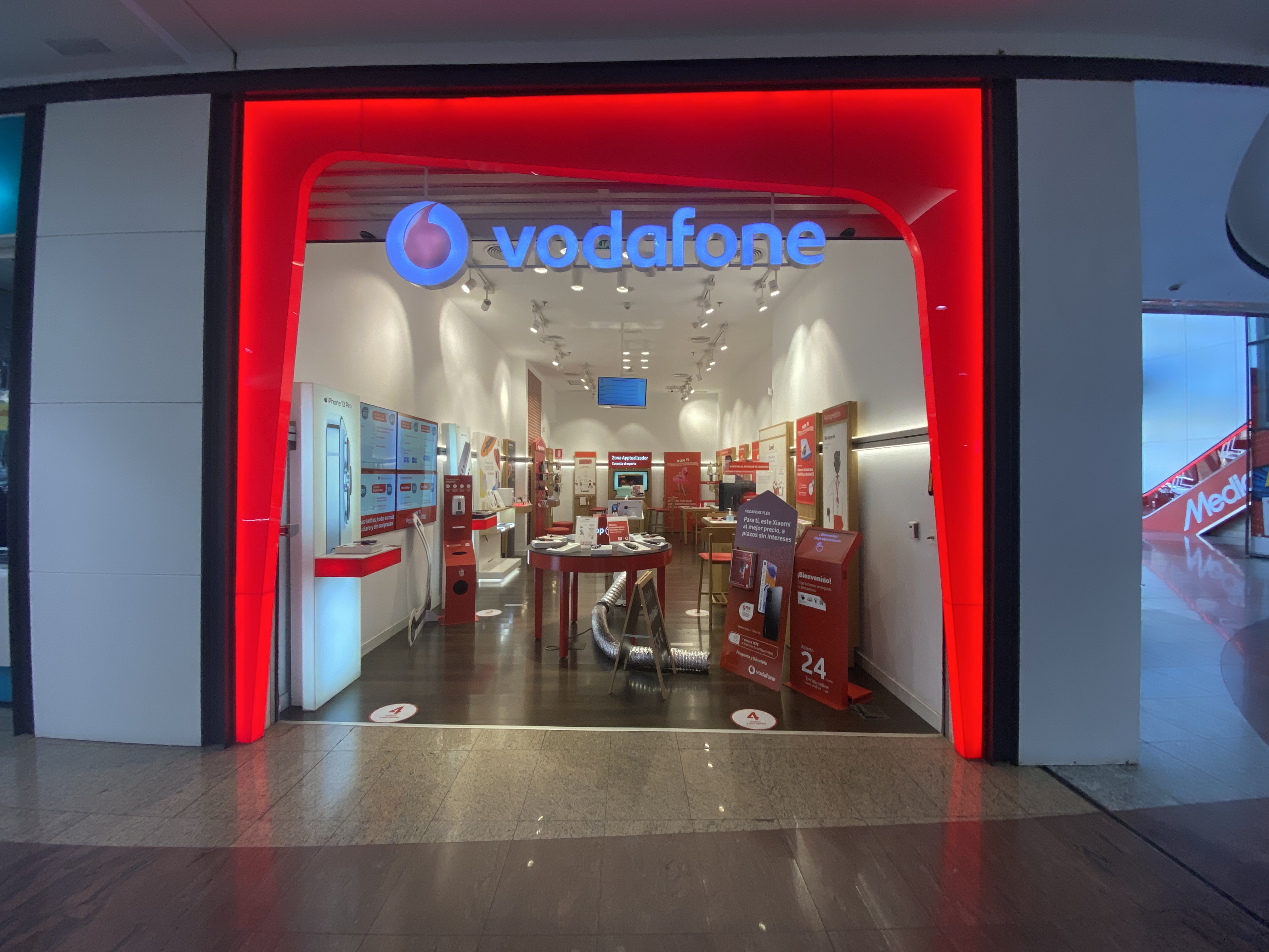 Vodafone Málaga - CC Vialia