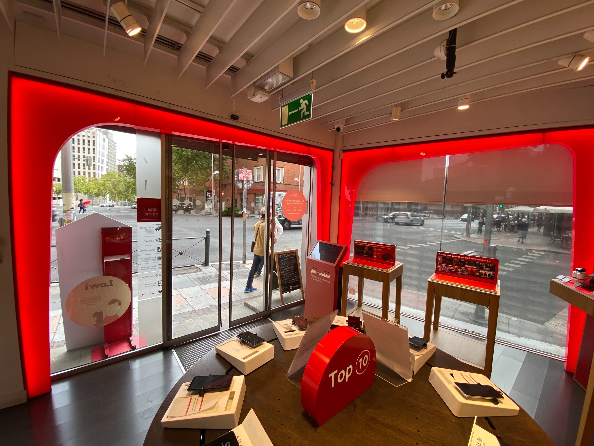 Vodafone Madrid - Bravo Murillo 371 foto
