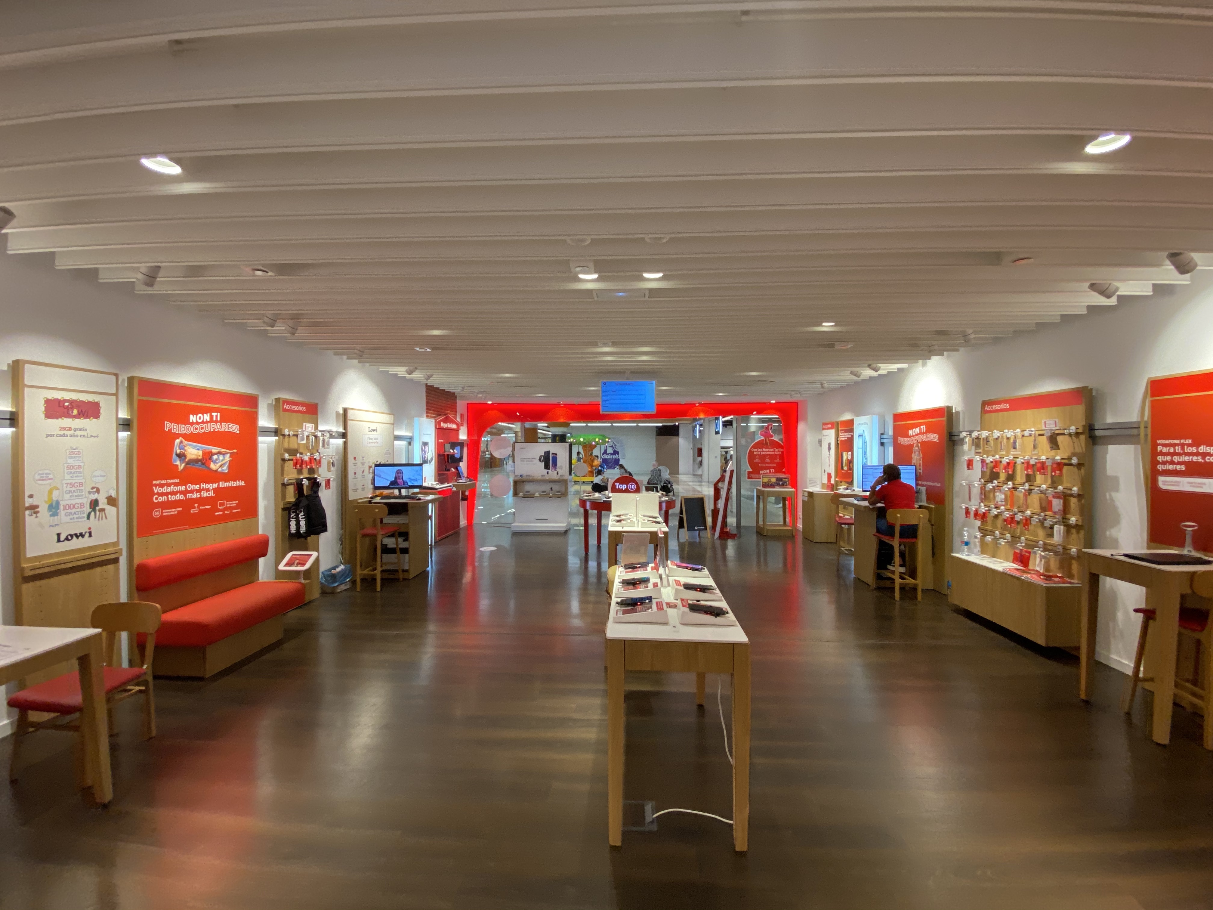Vodafone Nuevo Centro foto