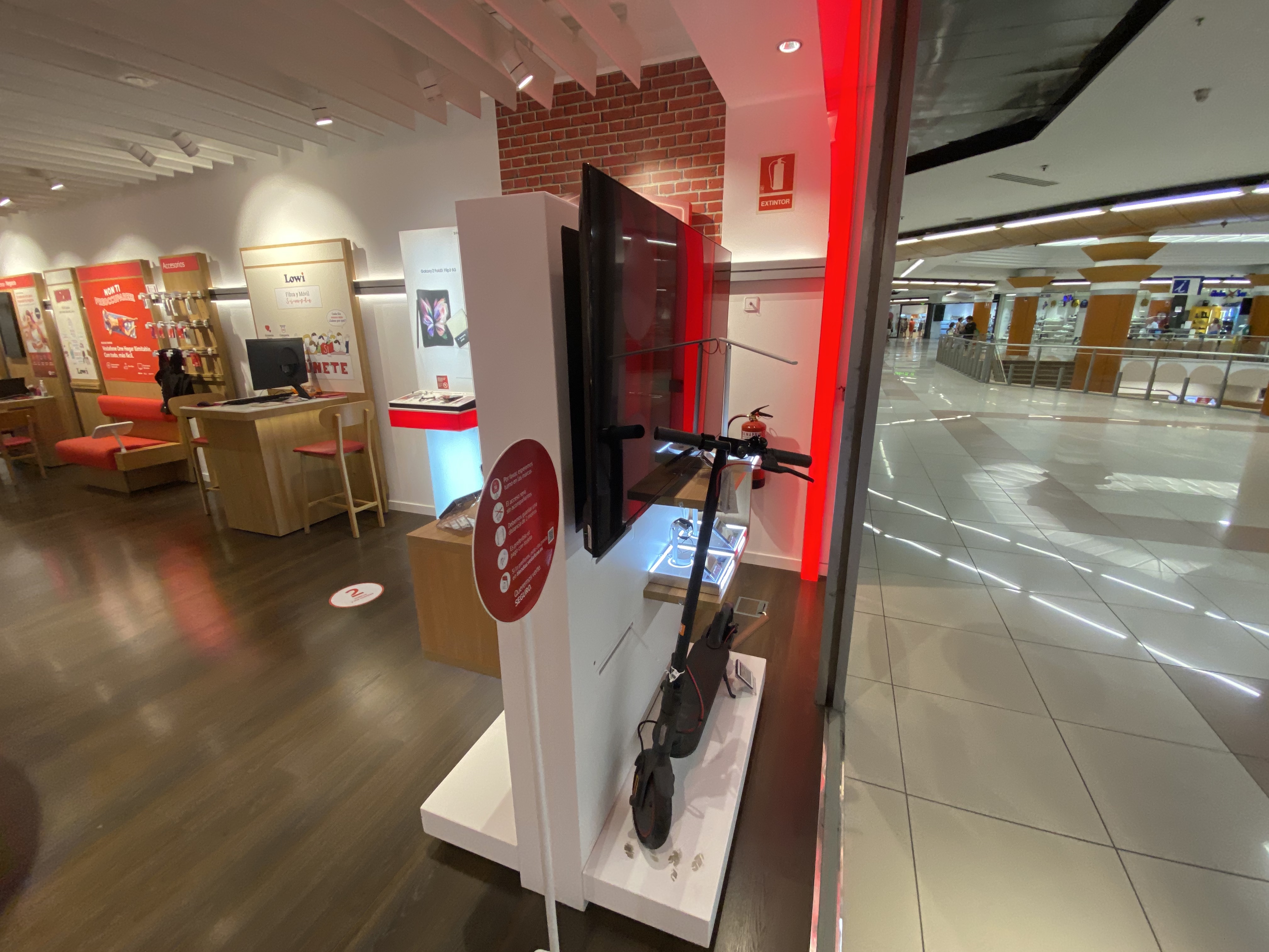 Vodafone Nuevo Centro foto