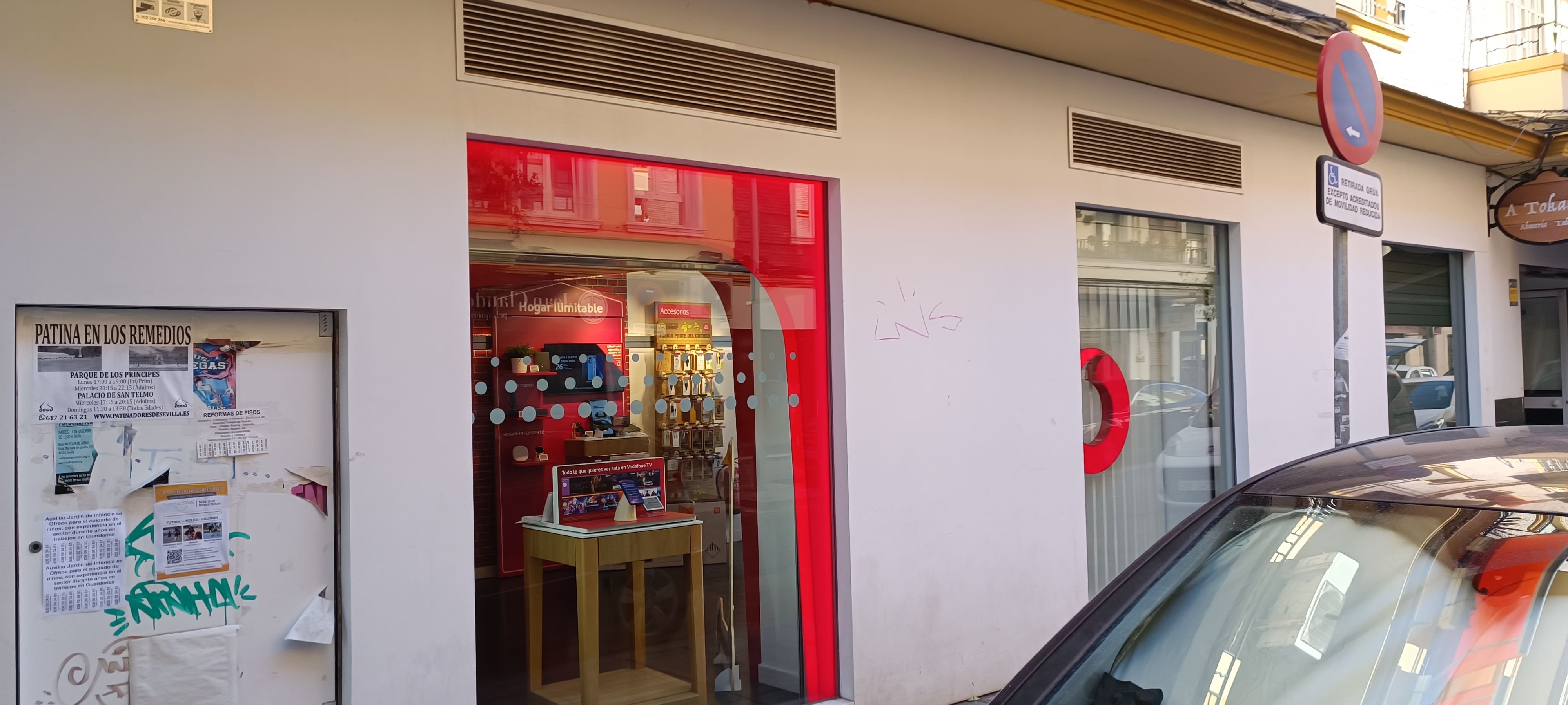 Vodafone Sevilla - Asunción foto