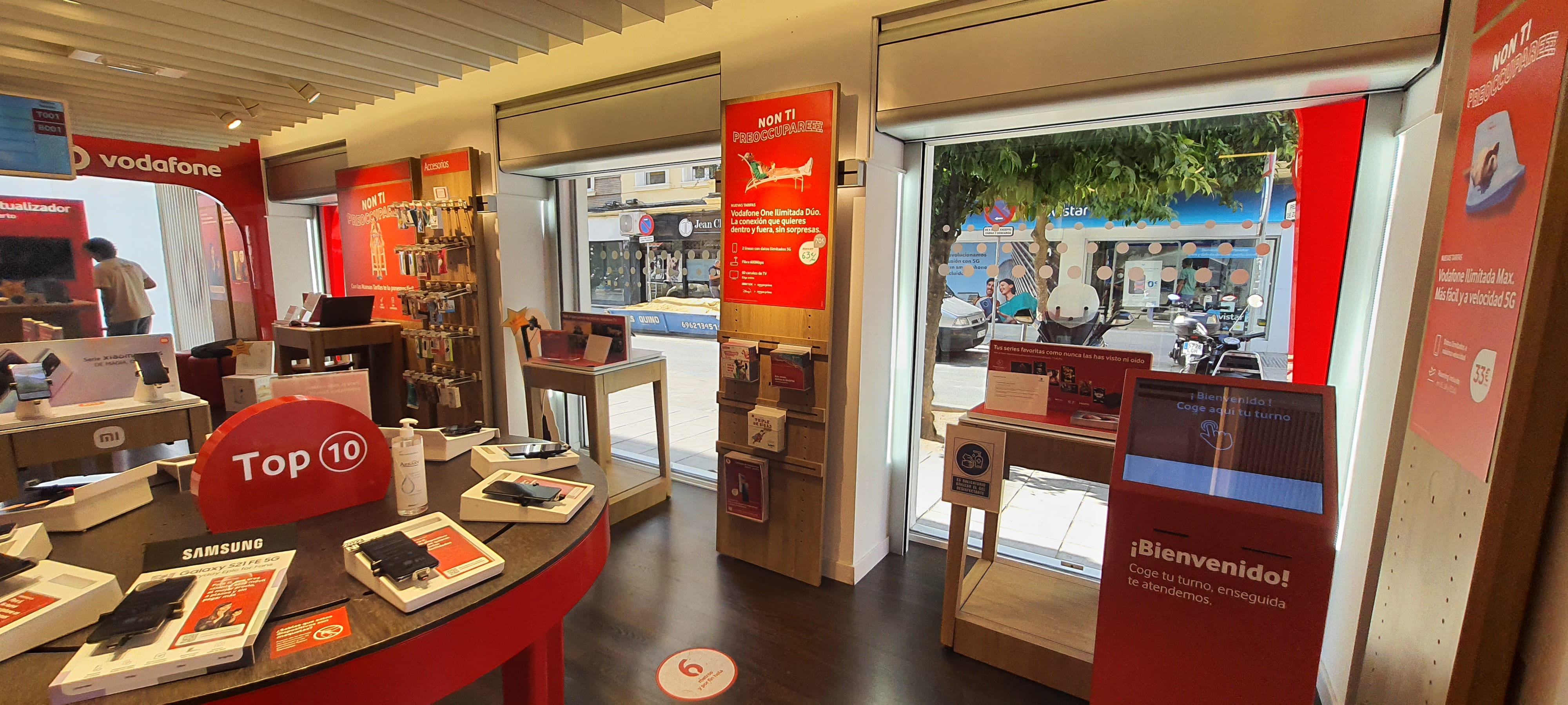 Vodafone Sevilla - Asunción foto