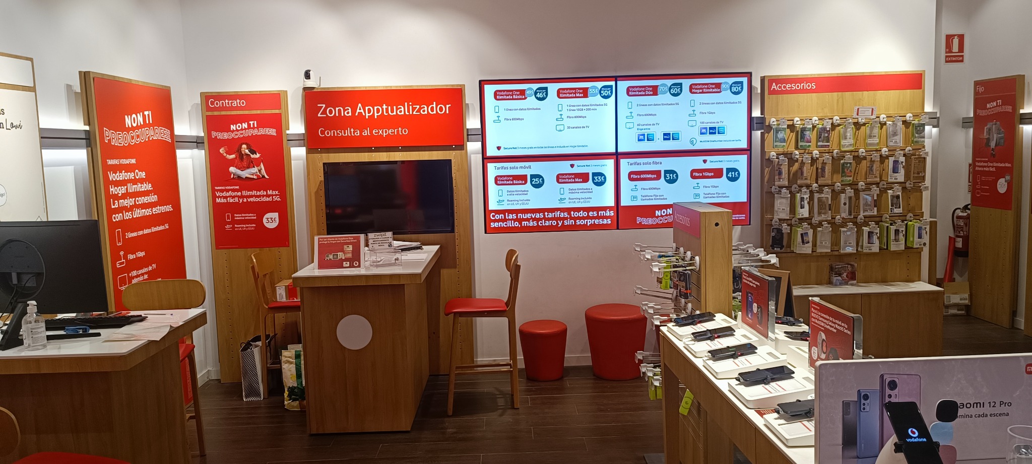 Vodafone Carrefour Porto Pi foto