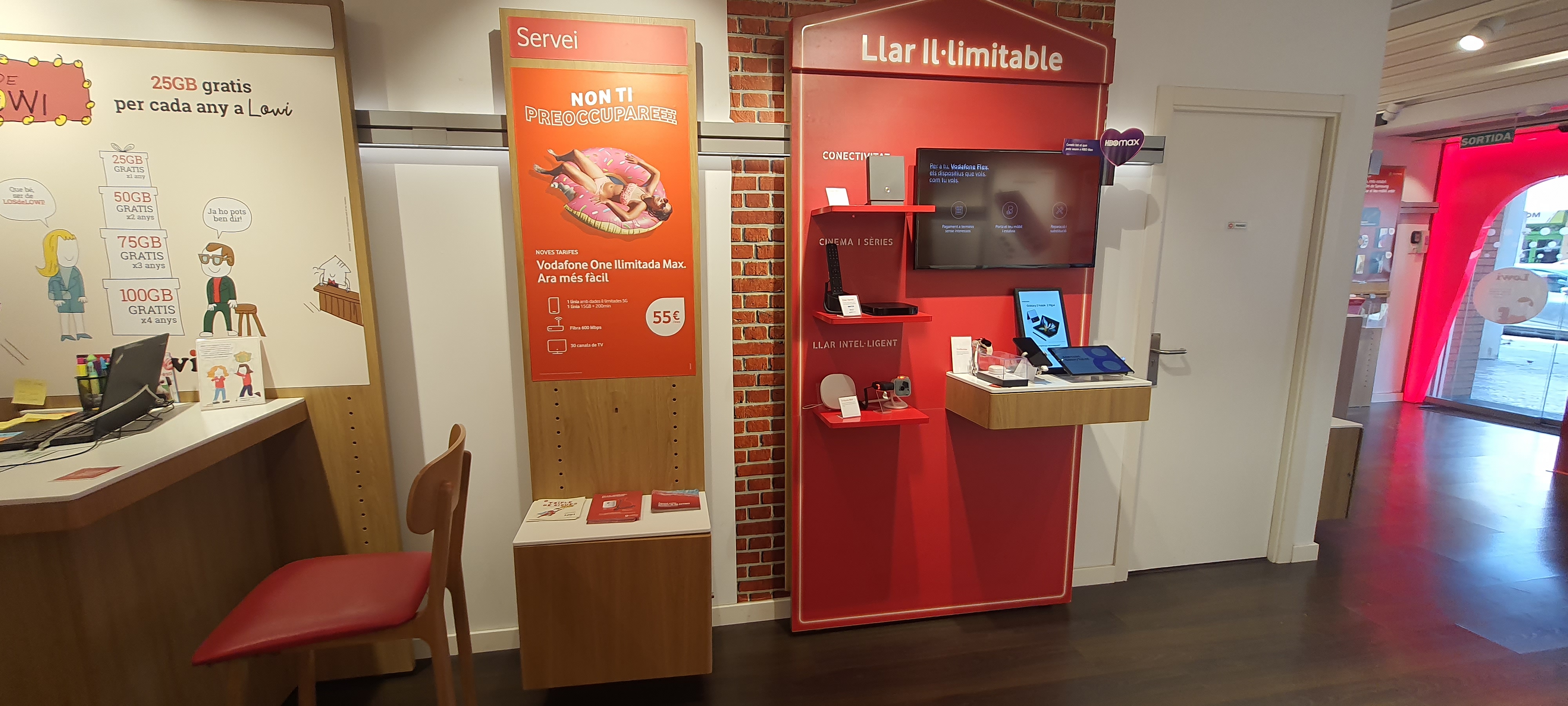 Vodafone Palamós - Cataluña foto