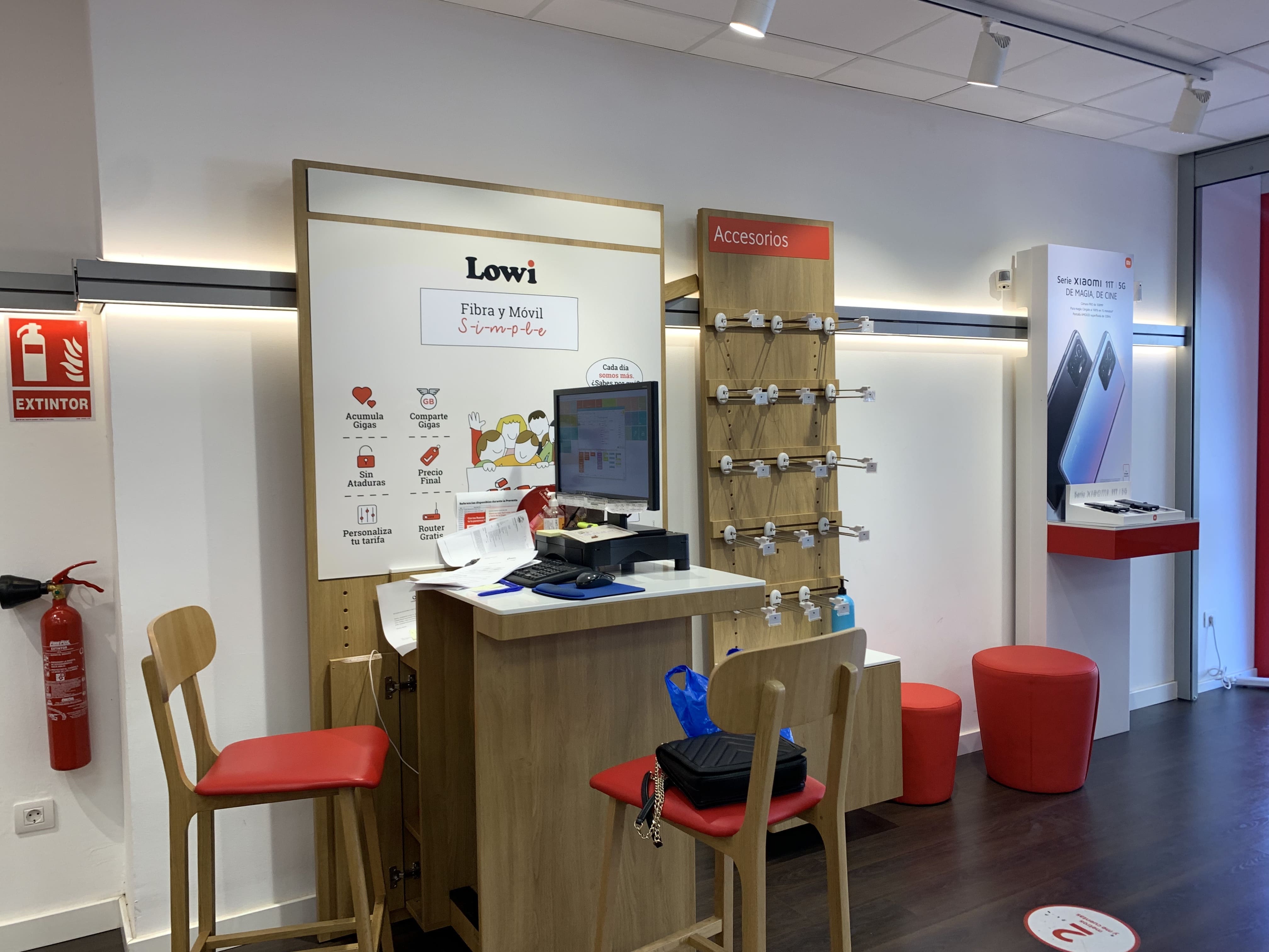Vodafone Vecuindario - Avenida Canarias foto