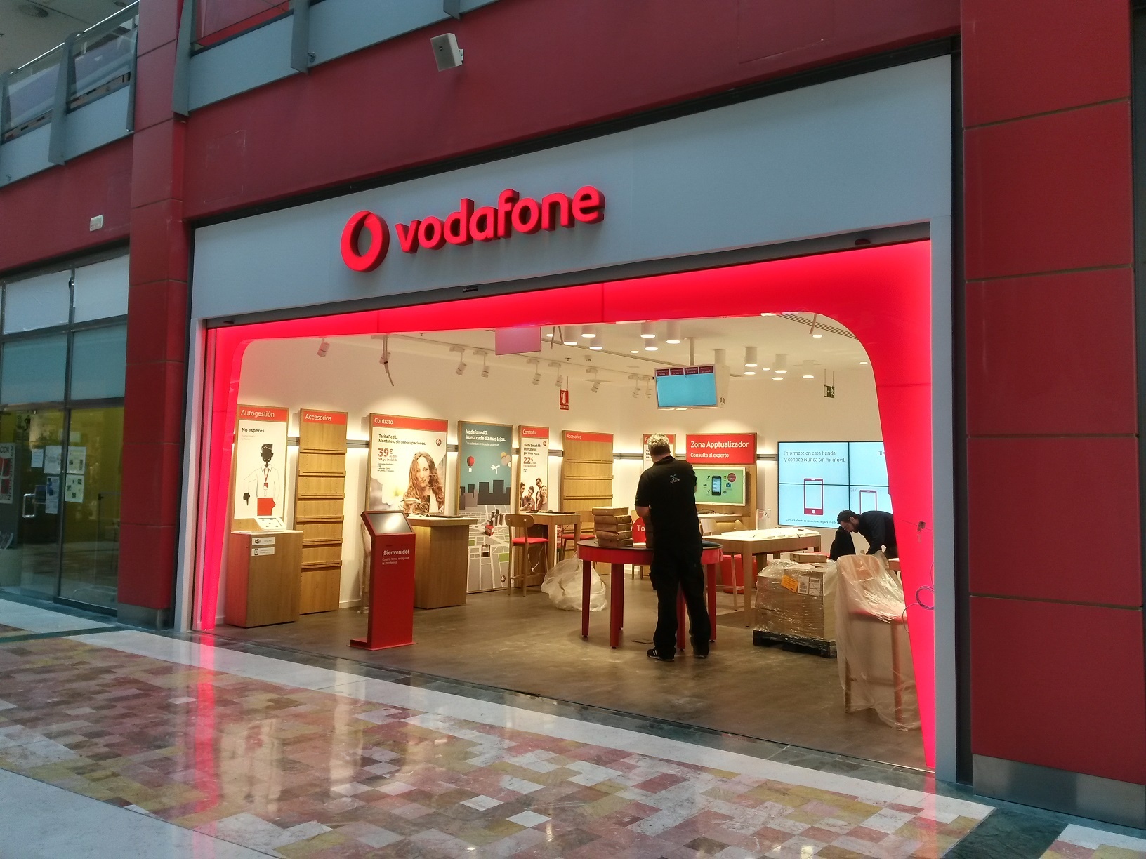 Vodafone Boulevard Vitoria foto