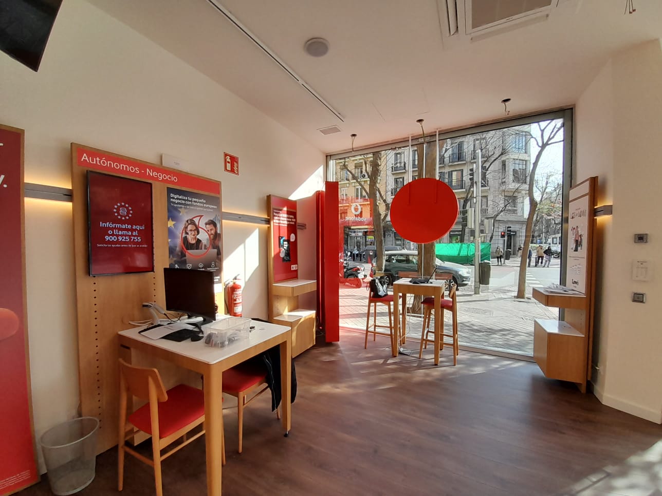 Vodafone Madrid - General Álvarez de Castro foto