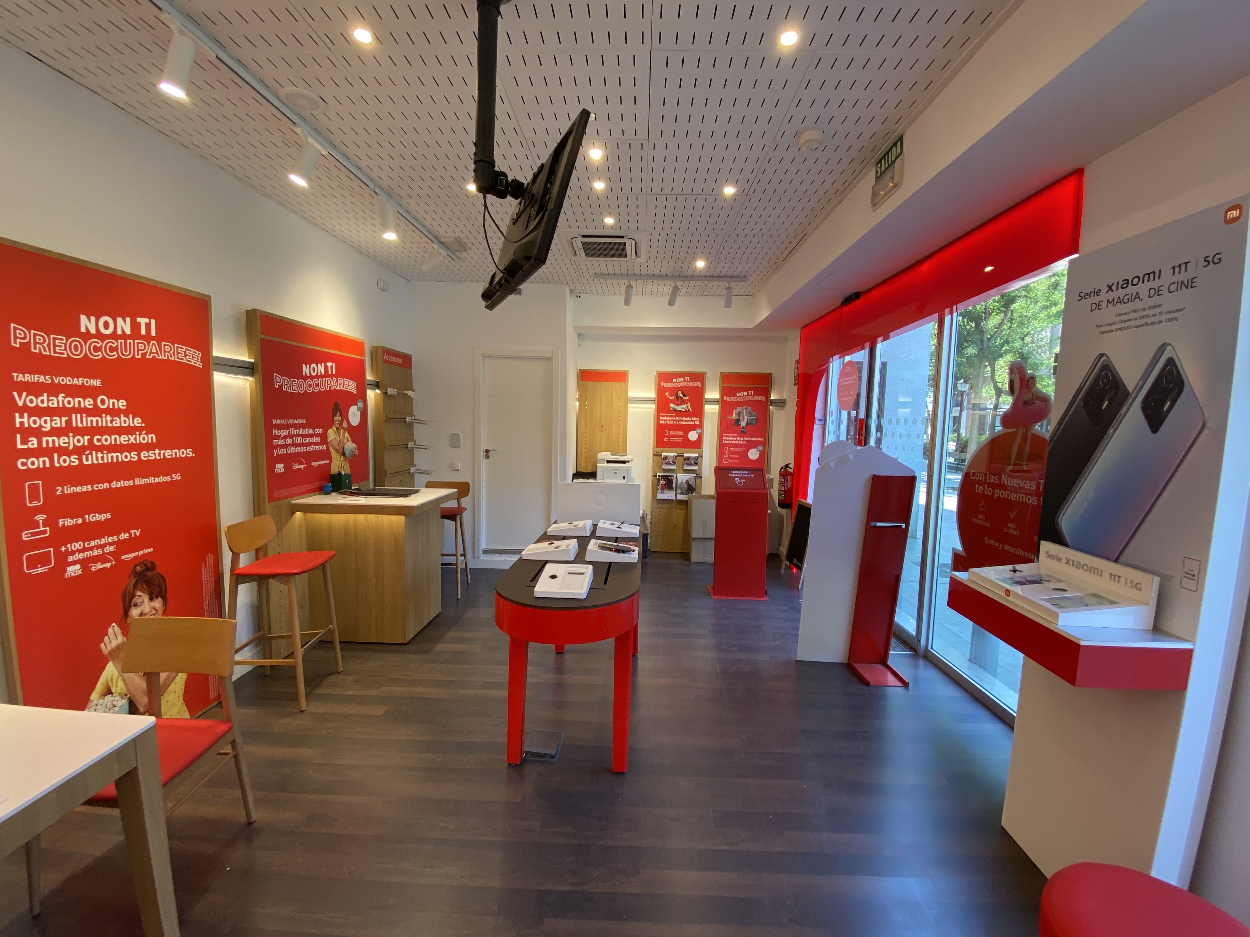 Vodafone Madrid - Paseo Alberto Palacios foto