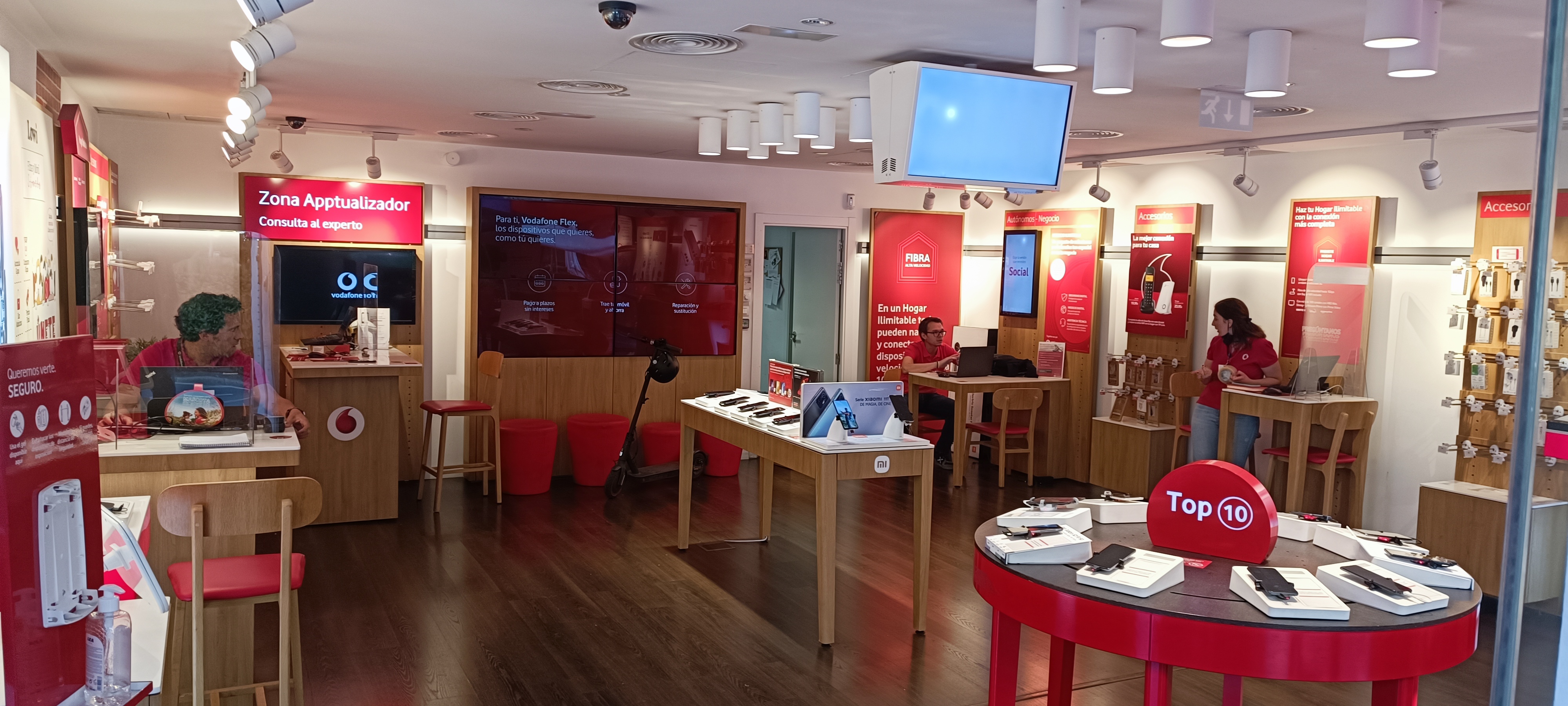 Vodafone Caceres - Virgen de la Montaña foto