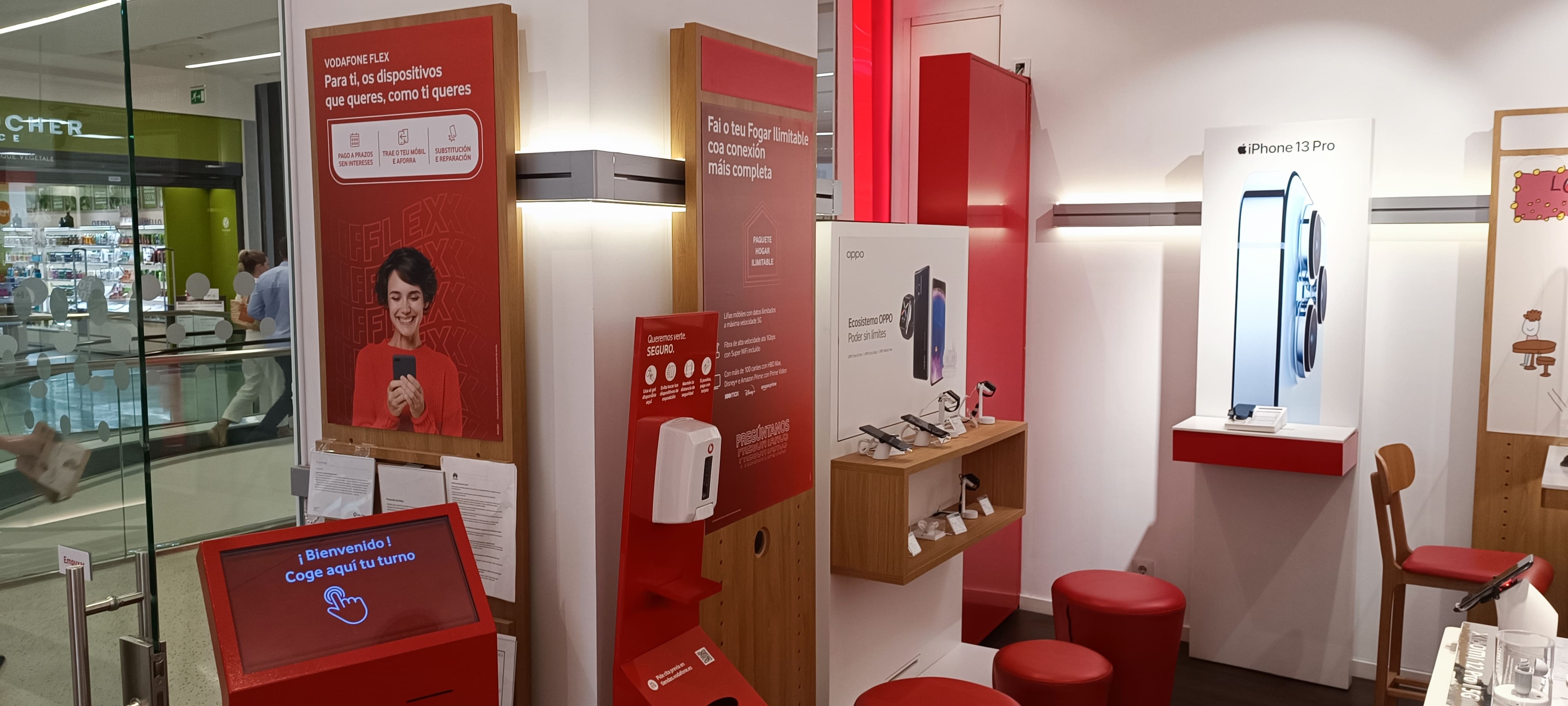 Vodafone Vigo - CC Gran Via foto