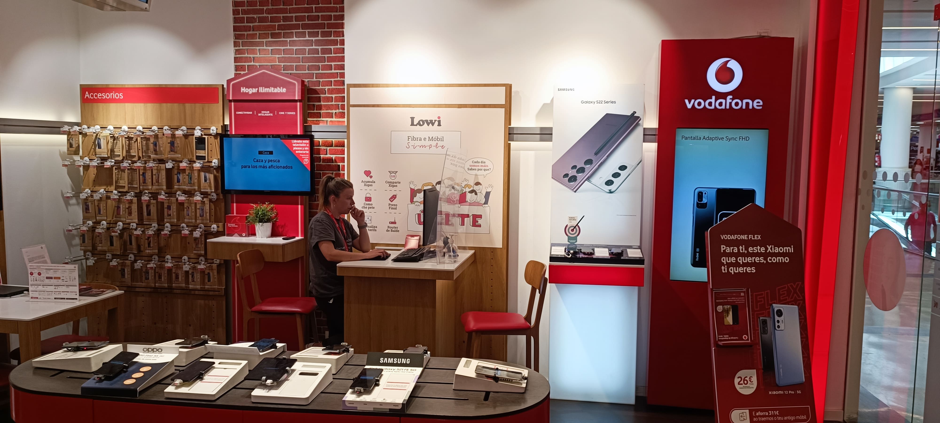 Vodafone Vigo - CC Gran Via foto