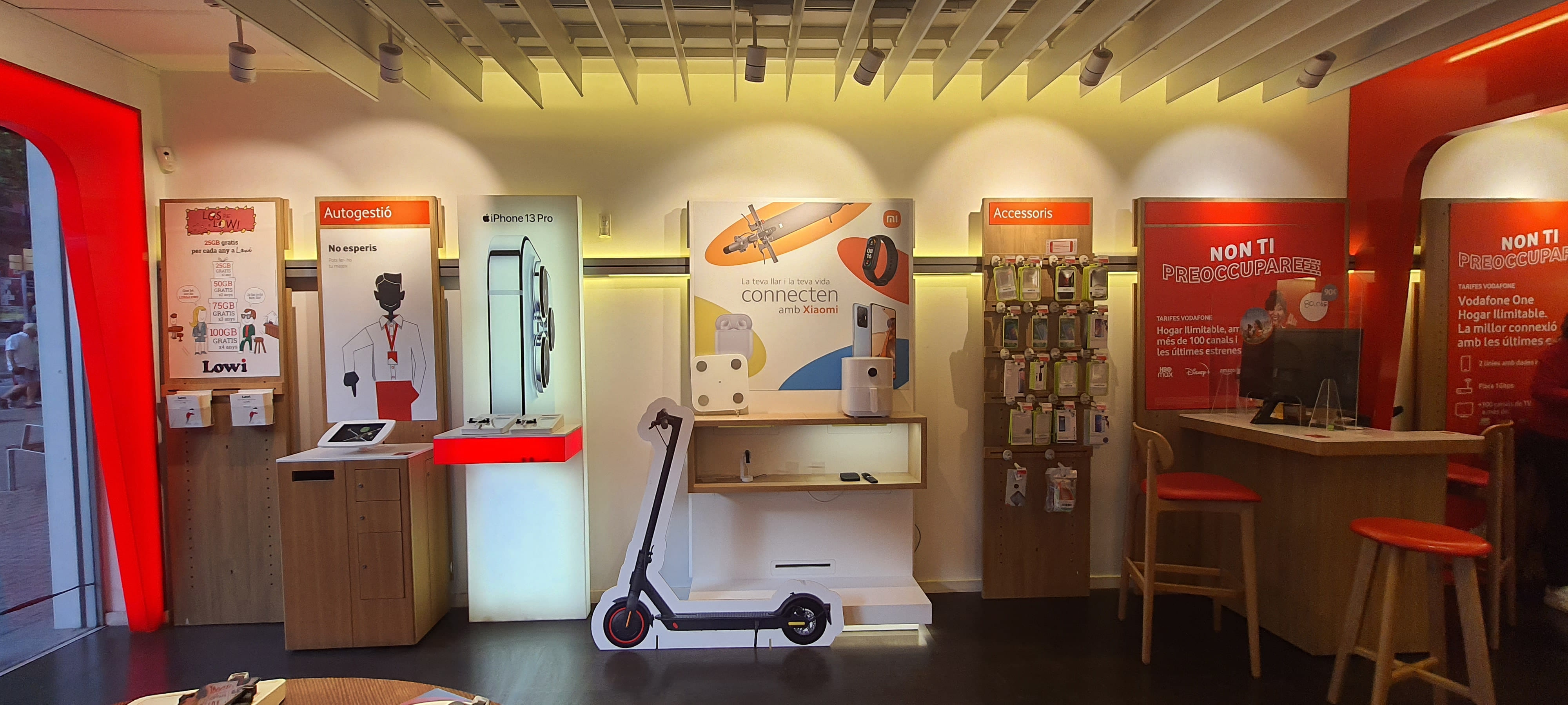 Vodafone Barcelona - Via Julia foto