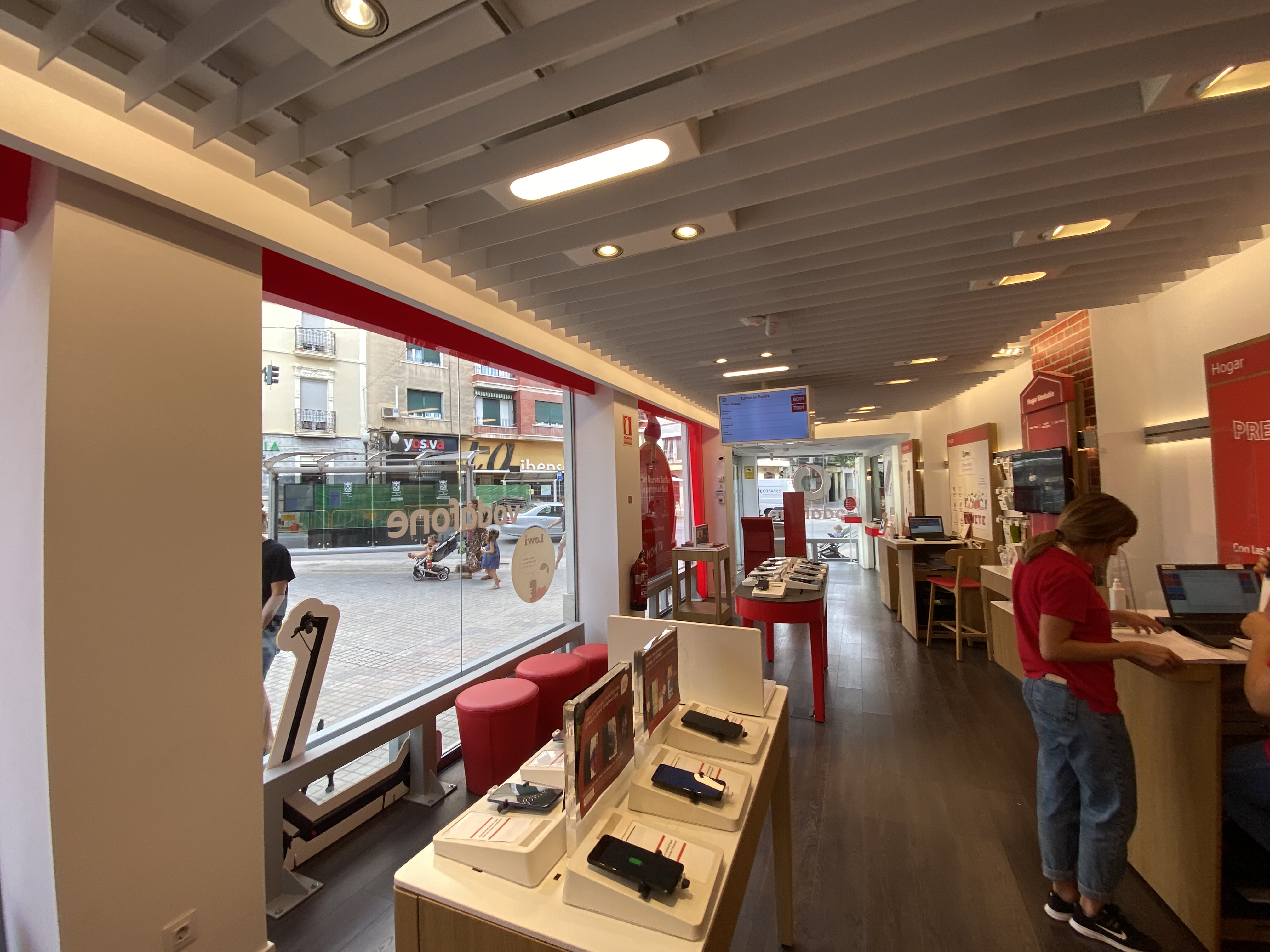 Vodafone Villena foto