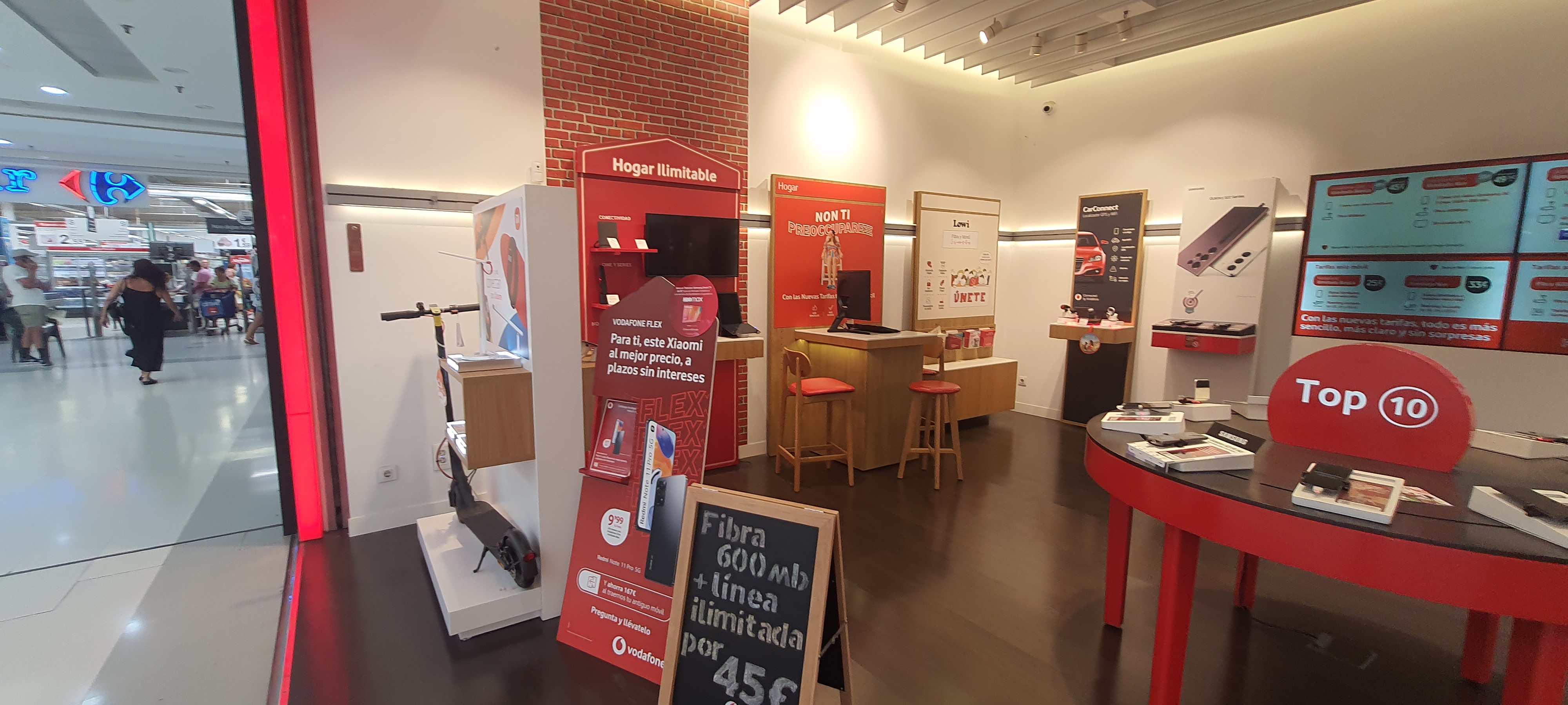 Vodafone Rincon de la Victoria - CC Rincon de la Victoria foto