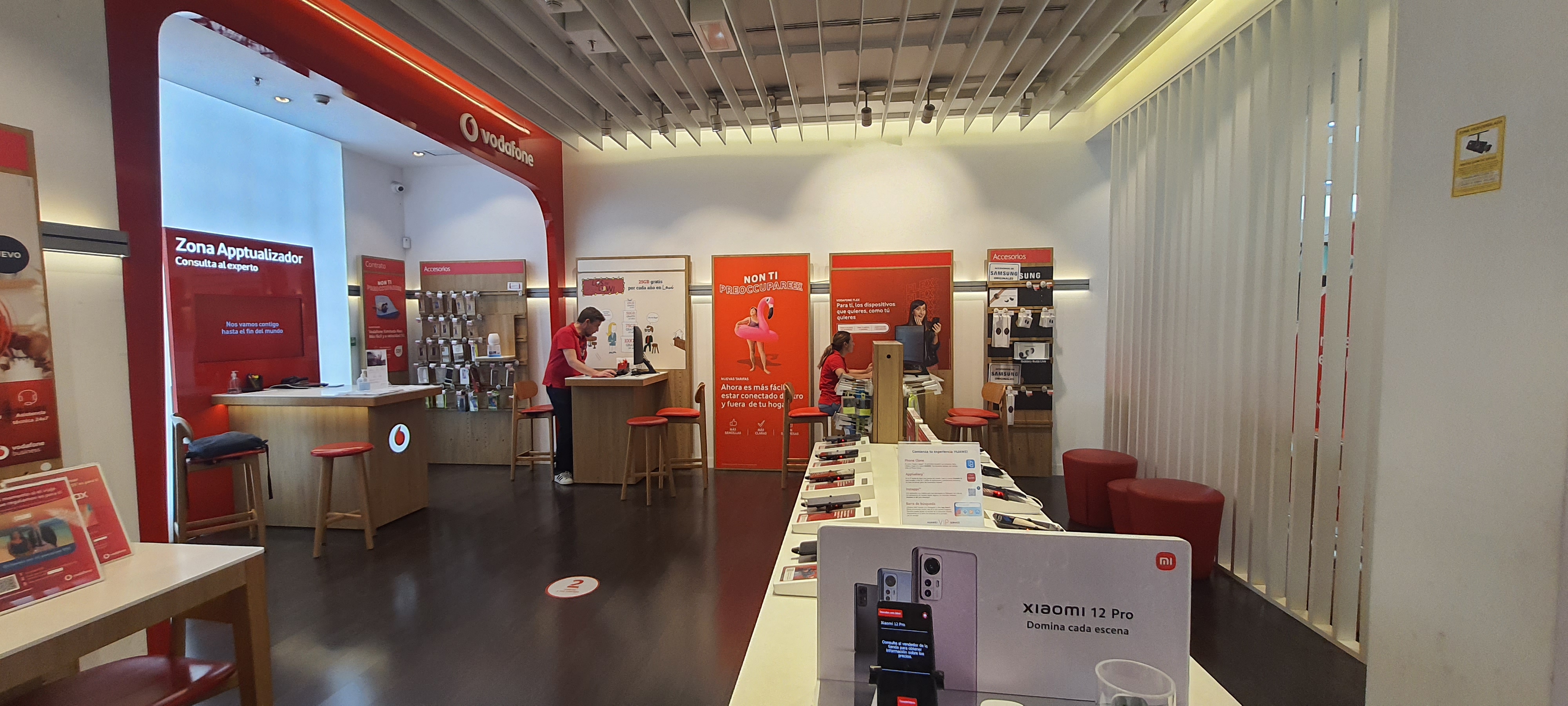 Vodafone Rincon de la Victoria - CC Rincon de la Victoria foto