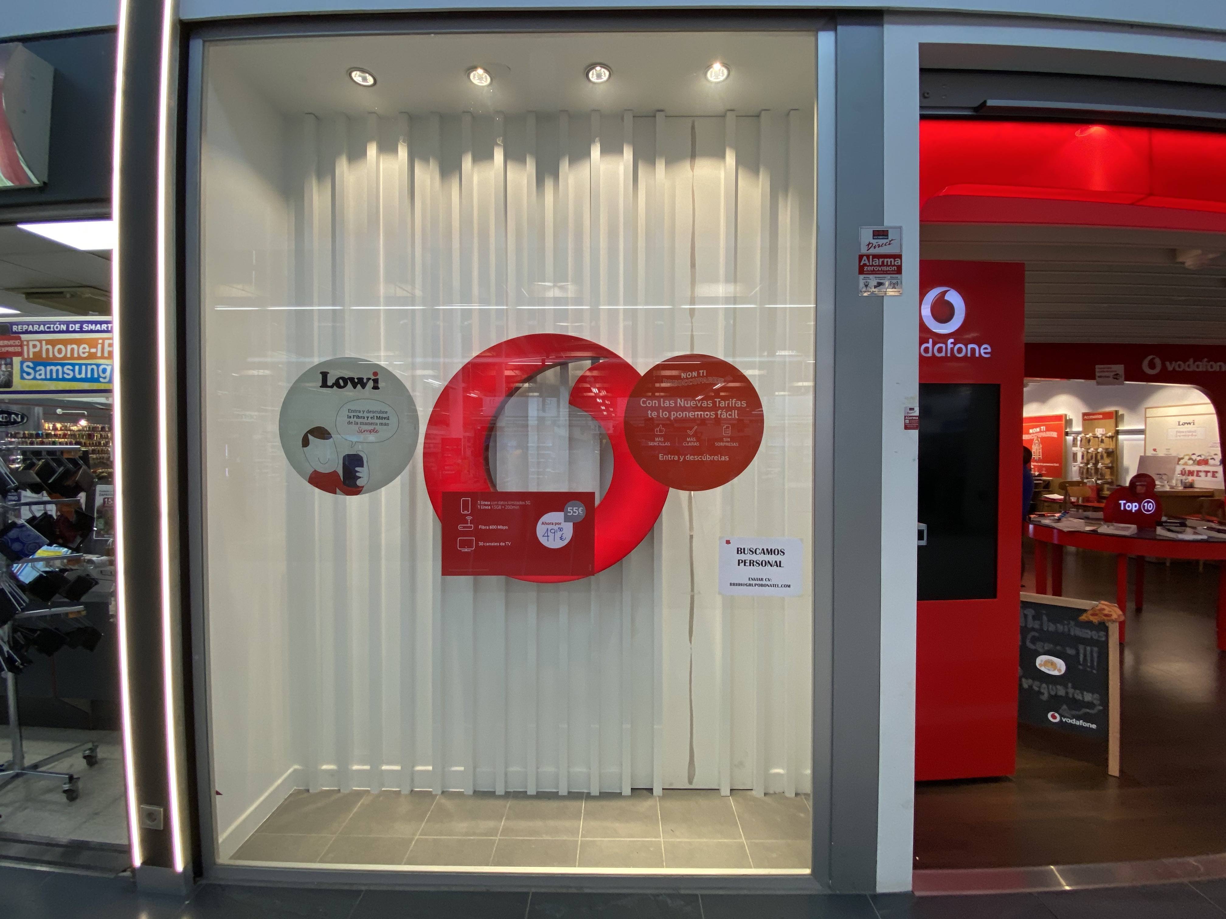 Vodafone Valencia - CC El Saler foto