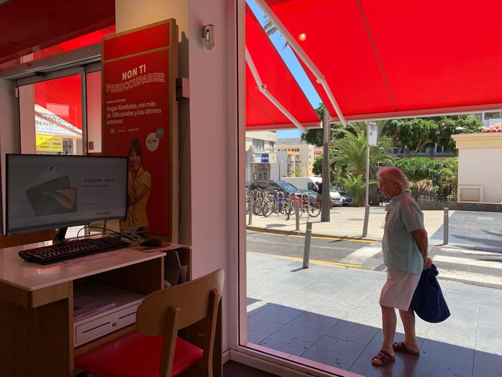Vodafone Los Cristianos - Suecia foto