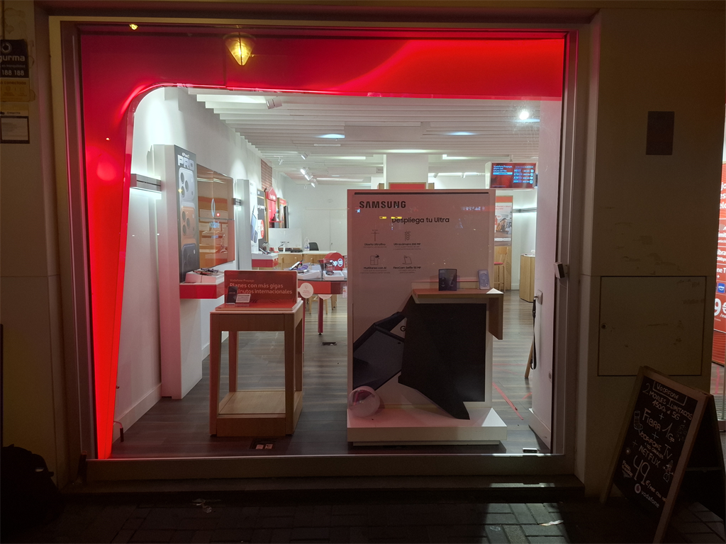 Vodafone Cordoba - Avda. Barcelona foto
